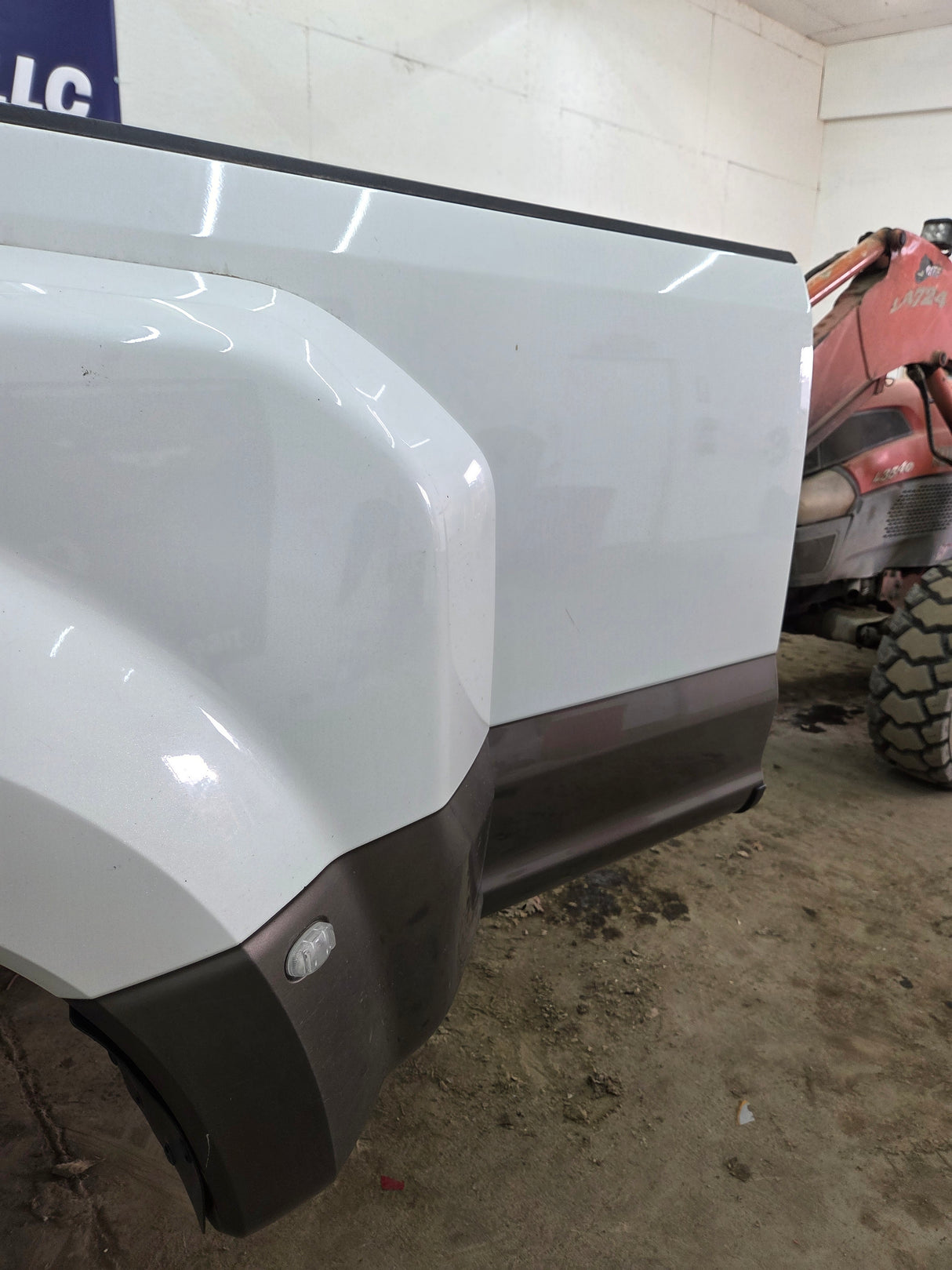 2017-2022 Ford Super Duty F350 F450 F550 8' Dually Bed