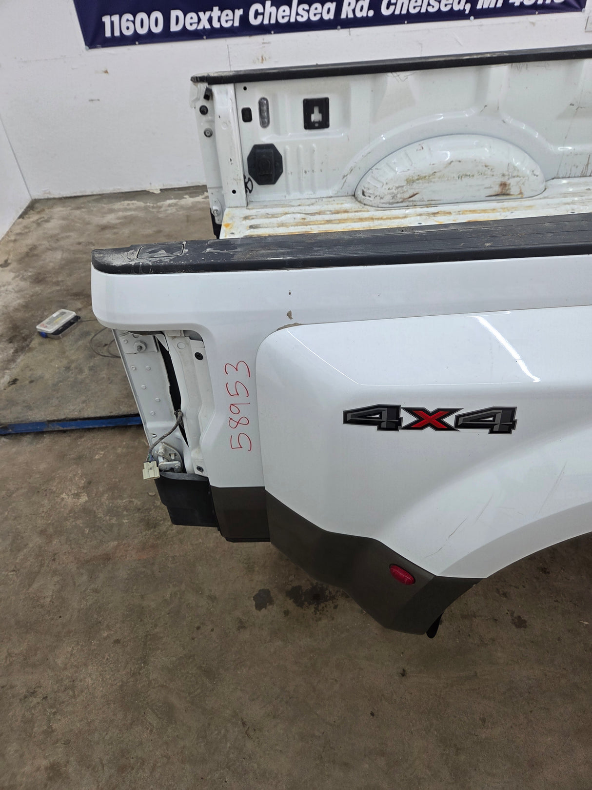 2017-2022 Ford Super Duty F350 F450 F550 8' Dually Bed