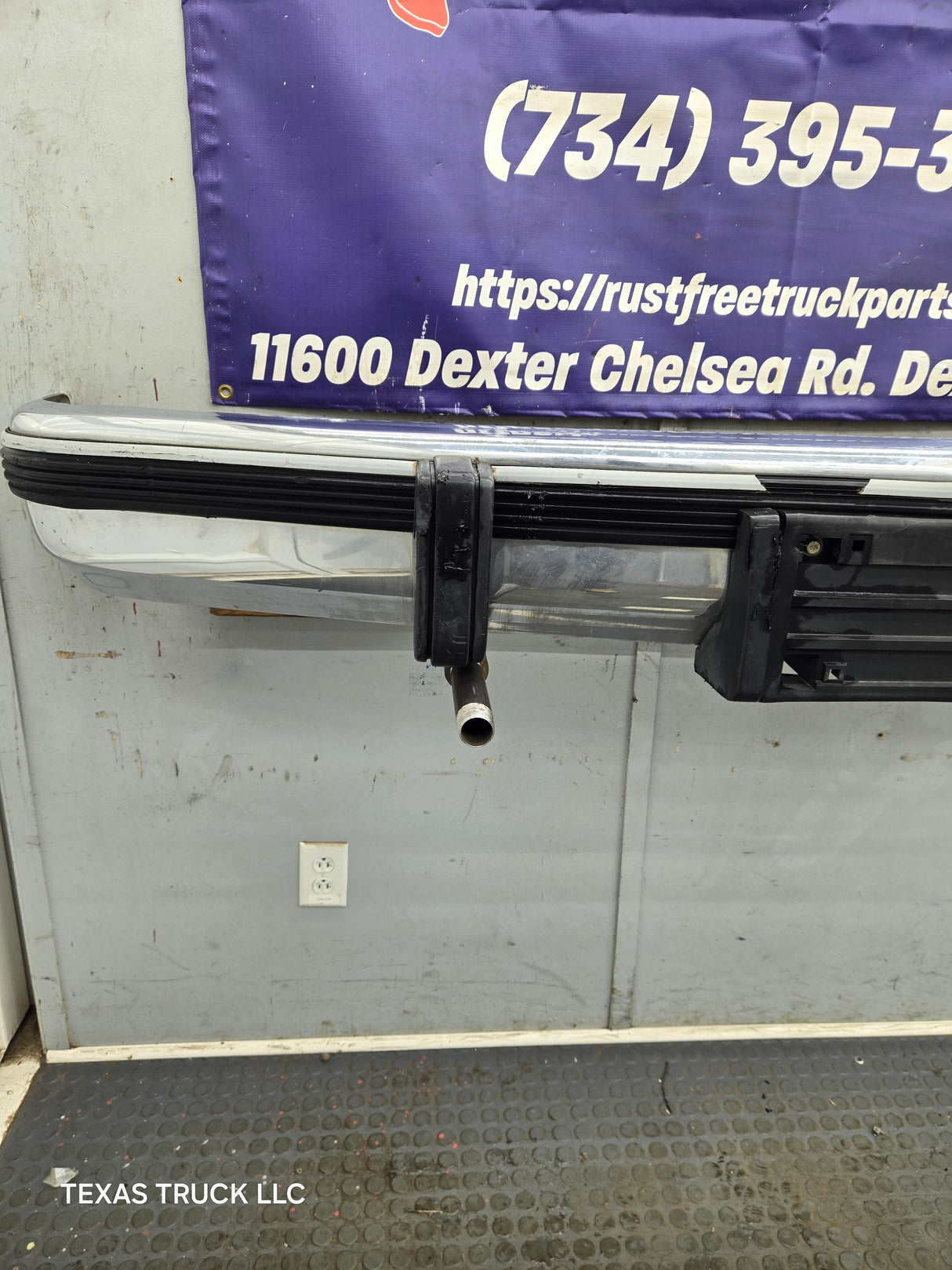 1988-1998 Chevrolet / GMC 1500 2500 3500 Front Bumper