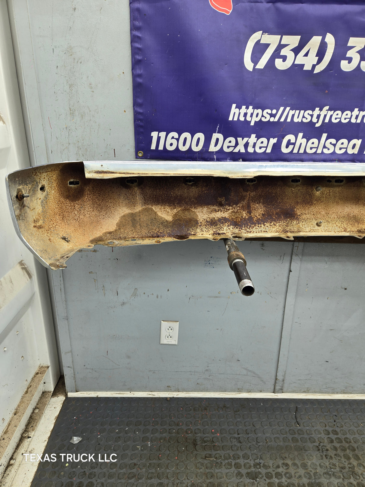 1988-1998 Chevrolet / GMC 1500 2500 3500 Front Bumper