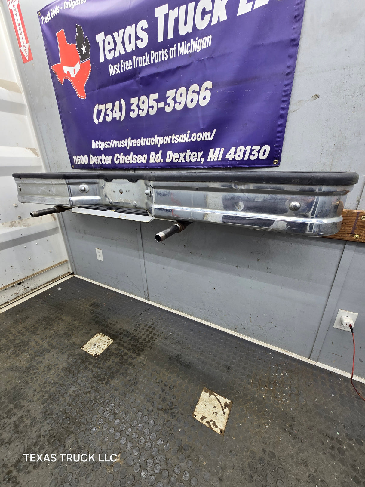 1980-1997 Ford F100 F150 F250 F350 Rear Bumper