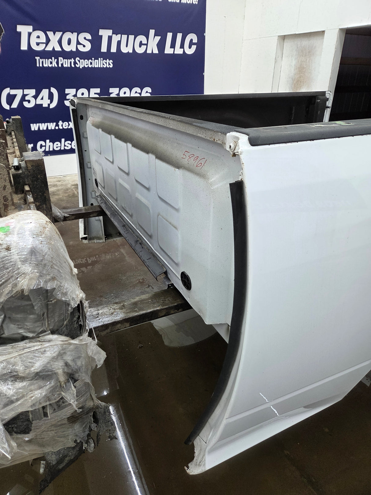 2019-2025 Dodge Ram 2500 3500 5th Gen 6' 4" Short Truck Bed