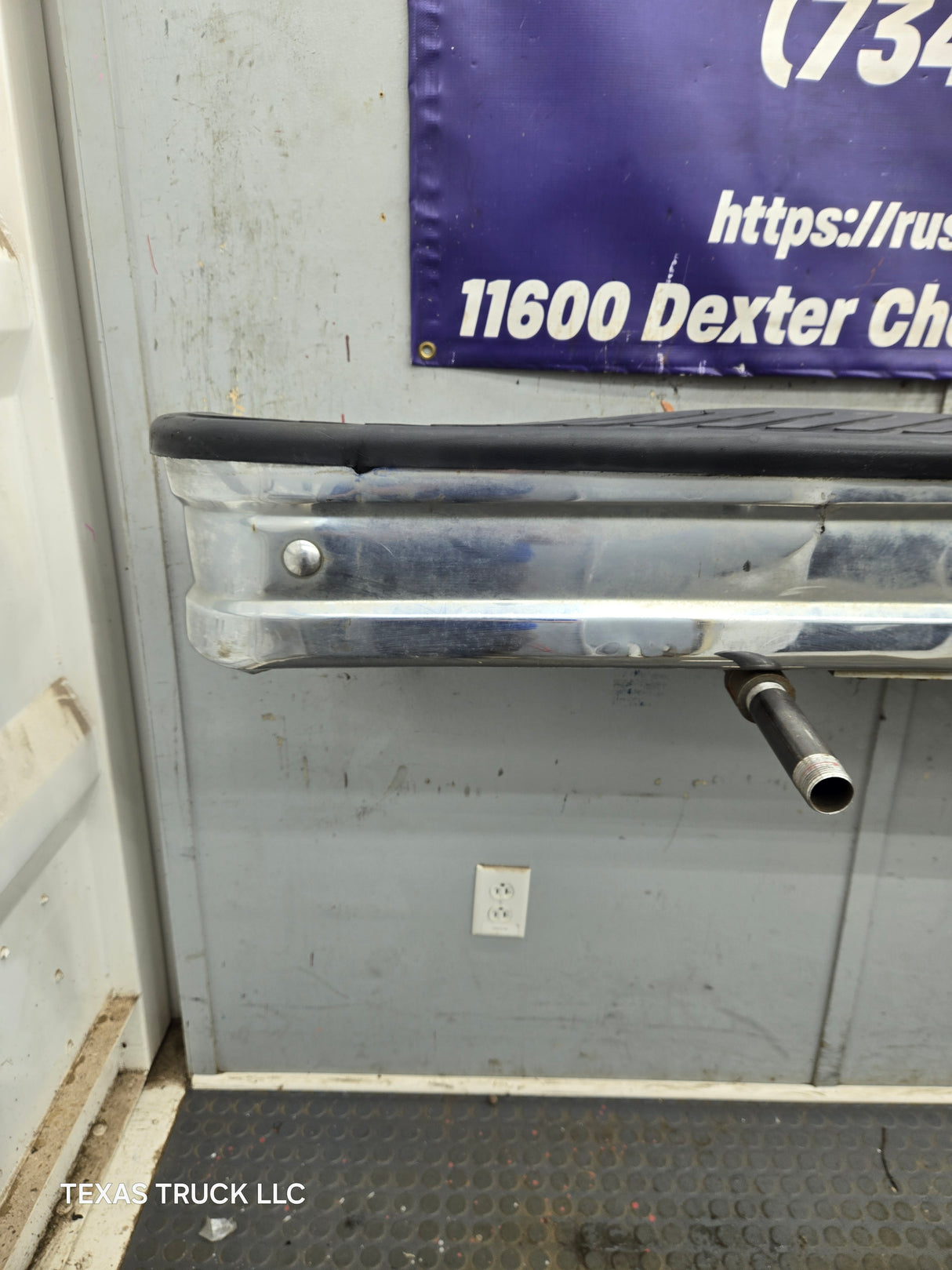 1980-1997 Ford F100 F150 F250 F350 Rear Bumper