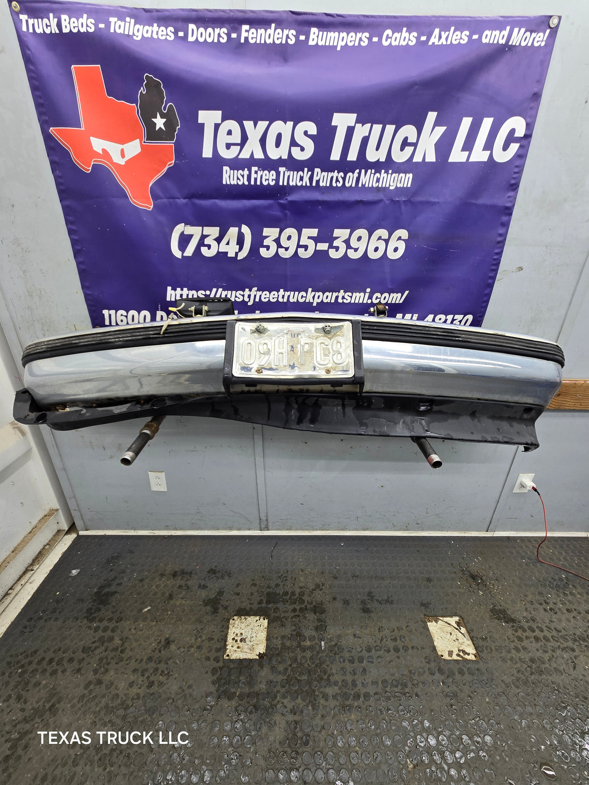 1988-1998 Chevrolet / GMC 1500 2500 3500 Front Bumper