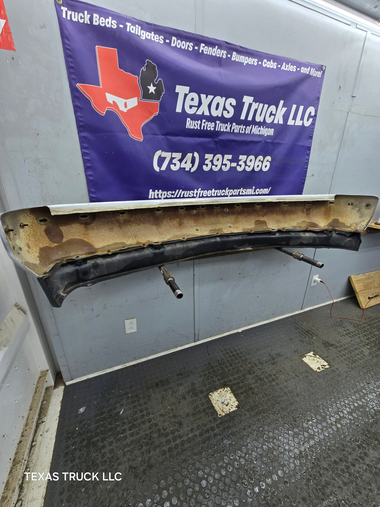 1988-1998 Chevrolet / GMC 1500 2500 3500 Front Bumper