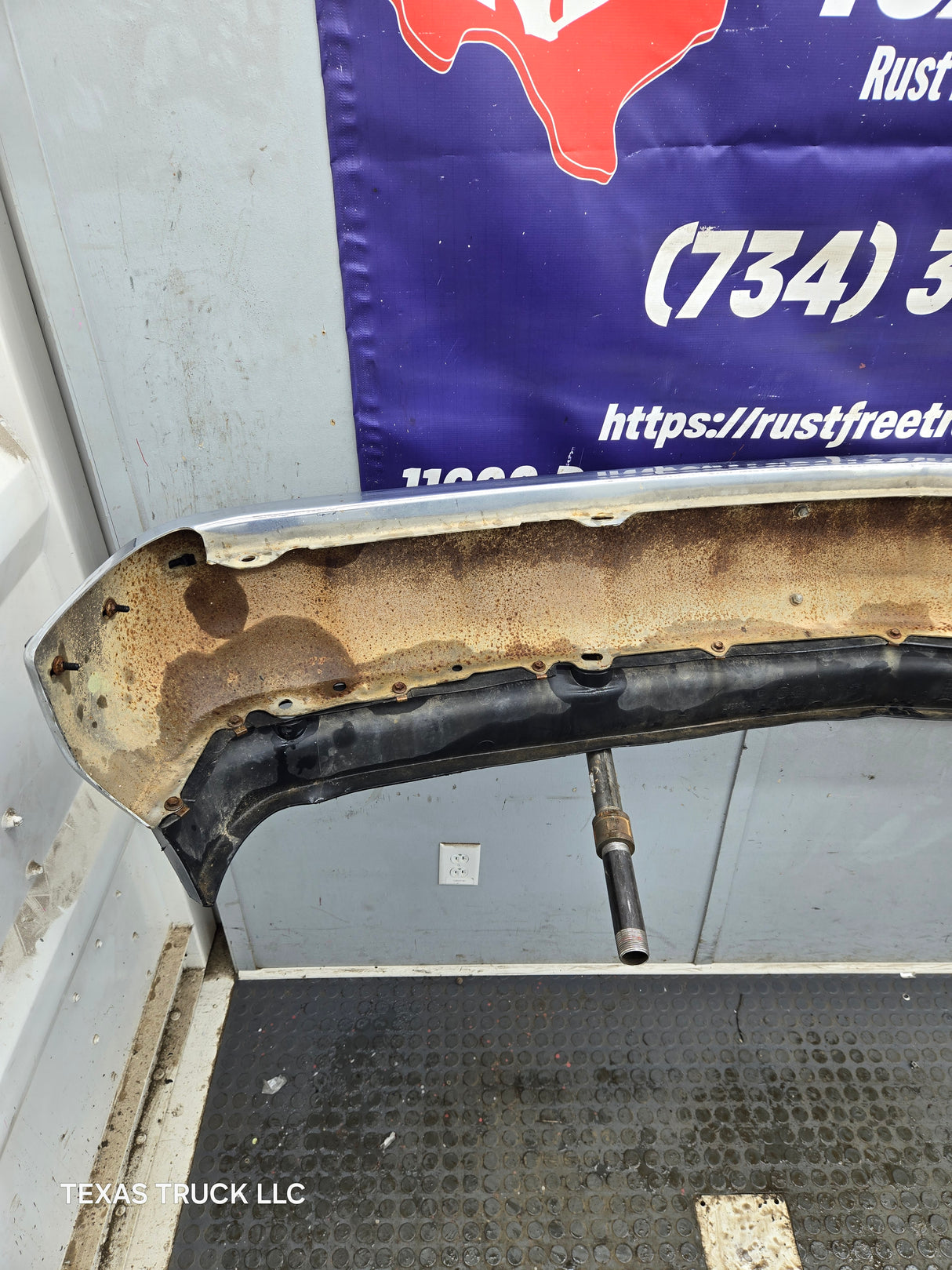 1988-1998 Chevrolet / GMC 1500 2500 3500 Front Bumper