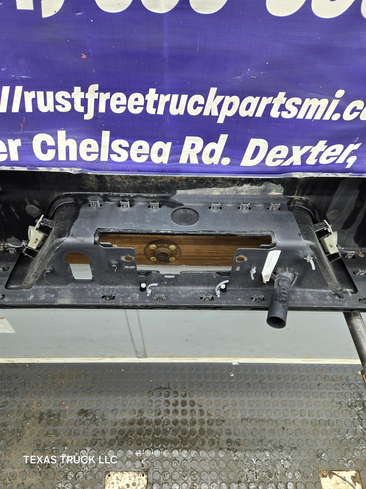 2019-2026 Chevrolet Silverado / GMC Sierra 2500 3500 HD Rear Bumper