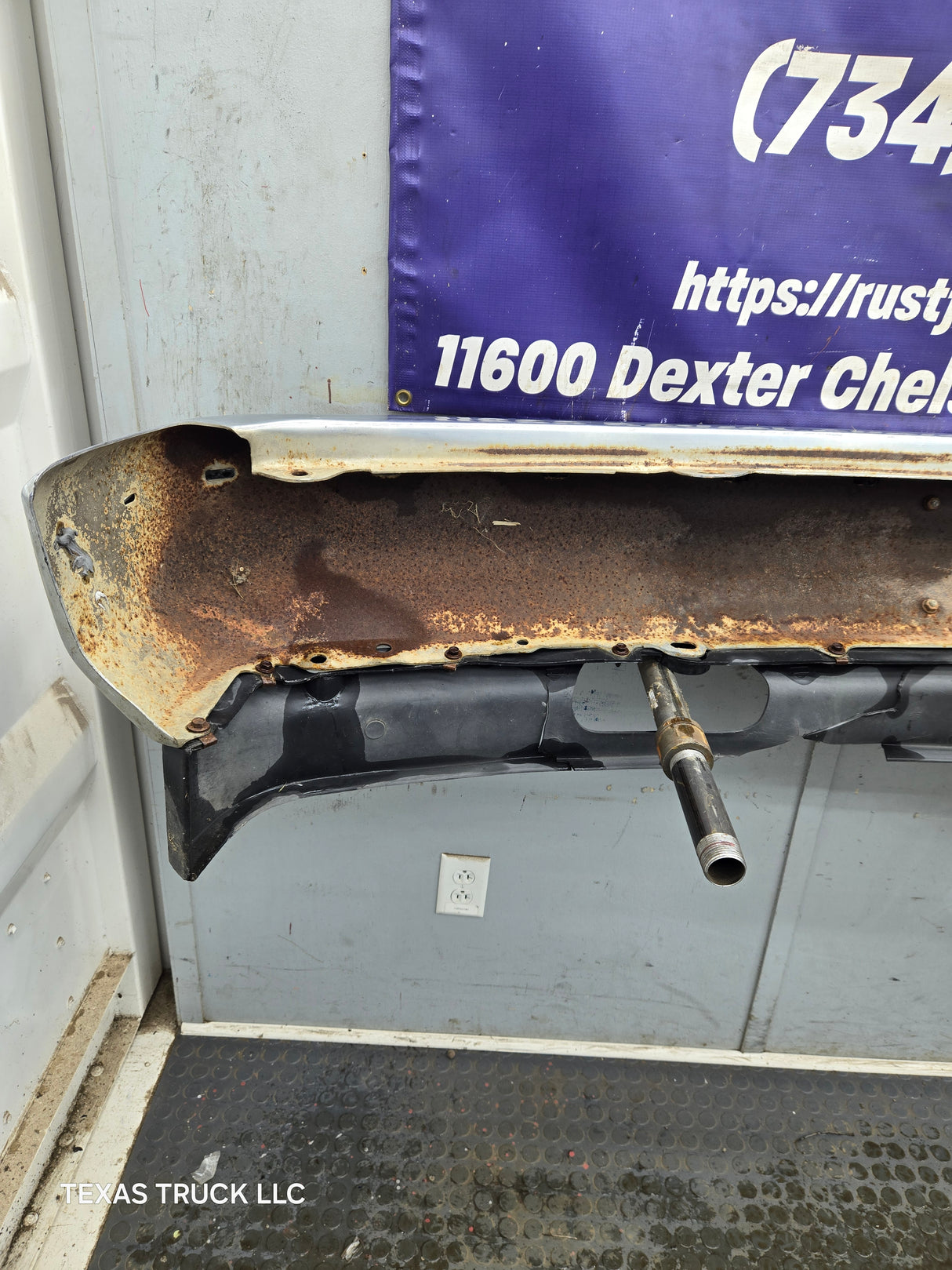 1988-1998 Chevrolet / GMC 1500 2500 3500 Front Bumper