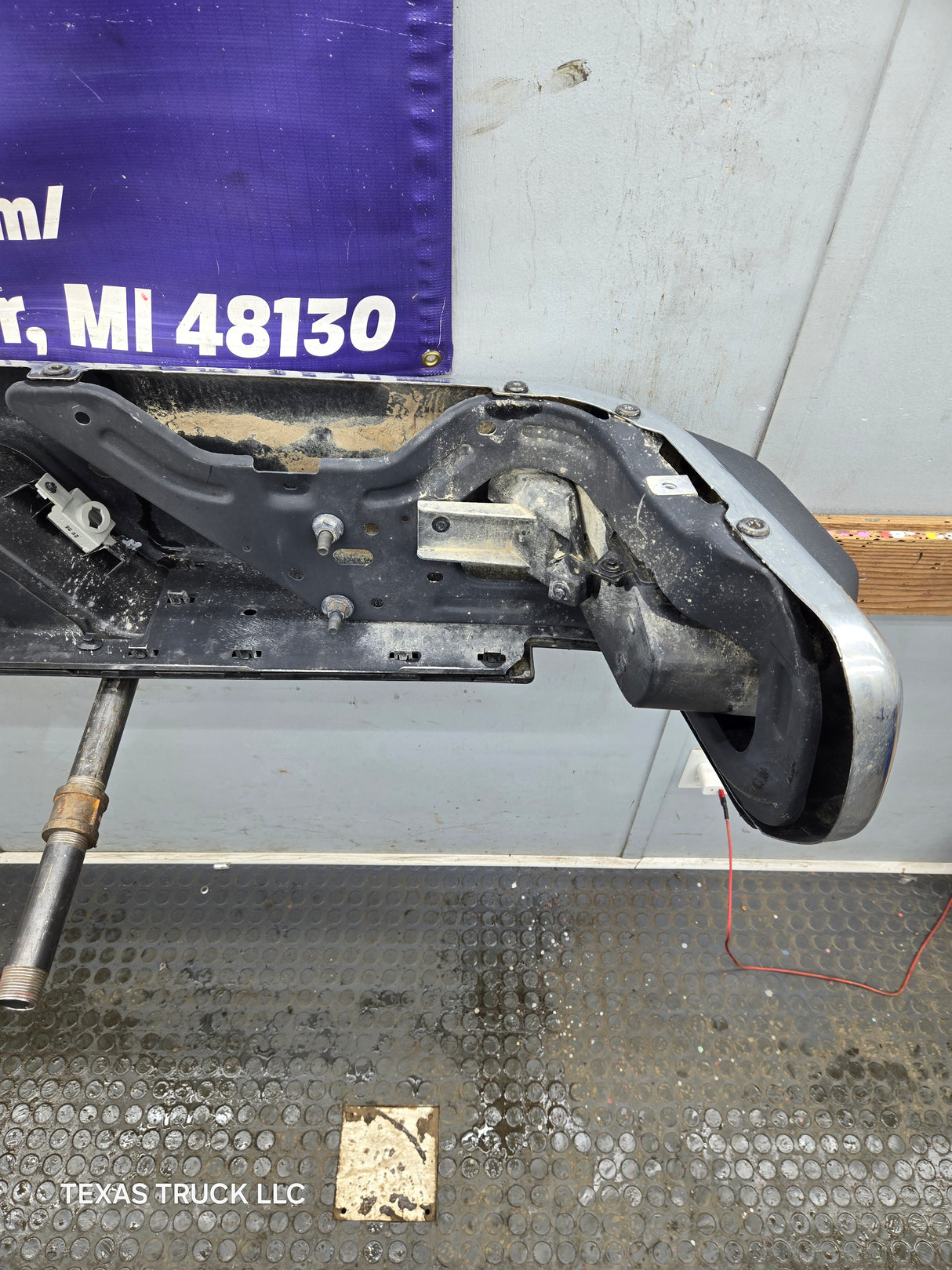 2019-2026 Chevrolet Silverado / GMC Sierra 2500 3500 HD Rear Bumper
