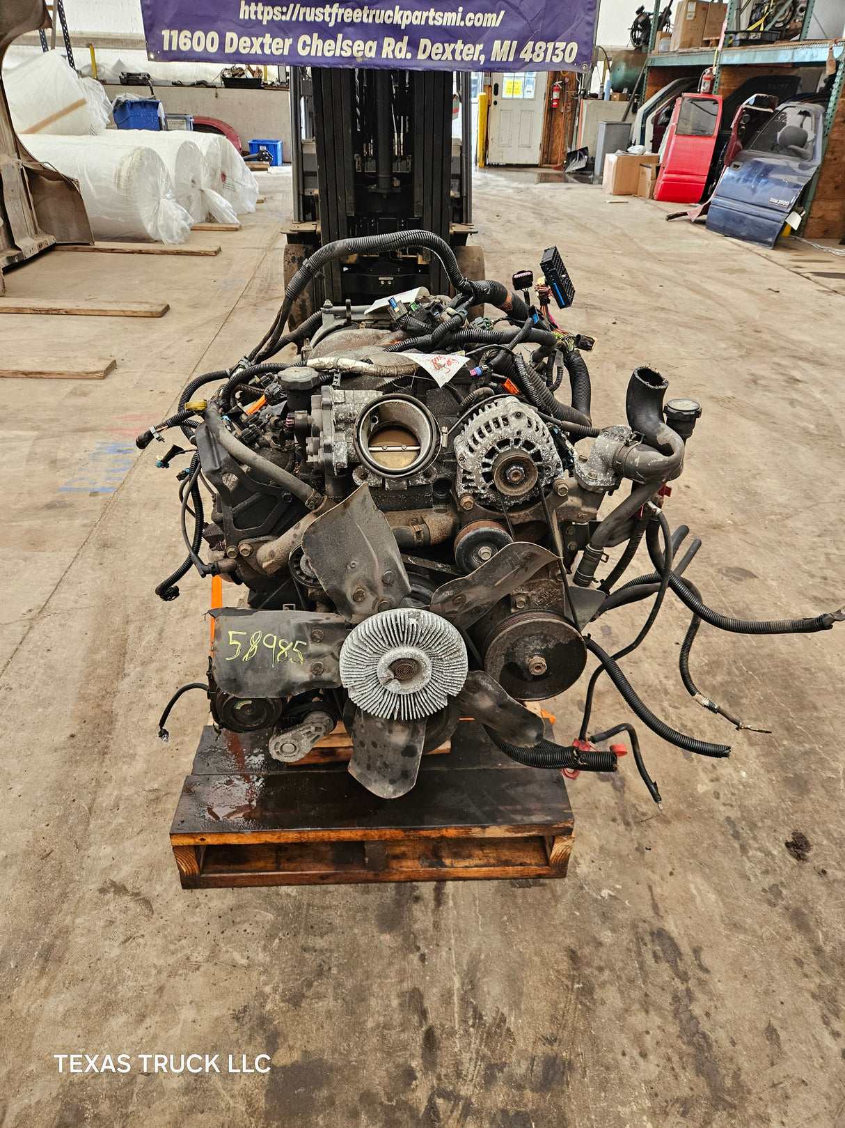 2005 Chevrolet GMC 2500 3500HD 8.1L Engine LS Vortec Gas Engine Runs Good 163k miles