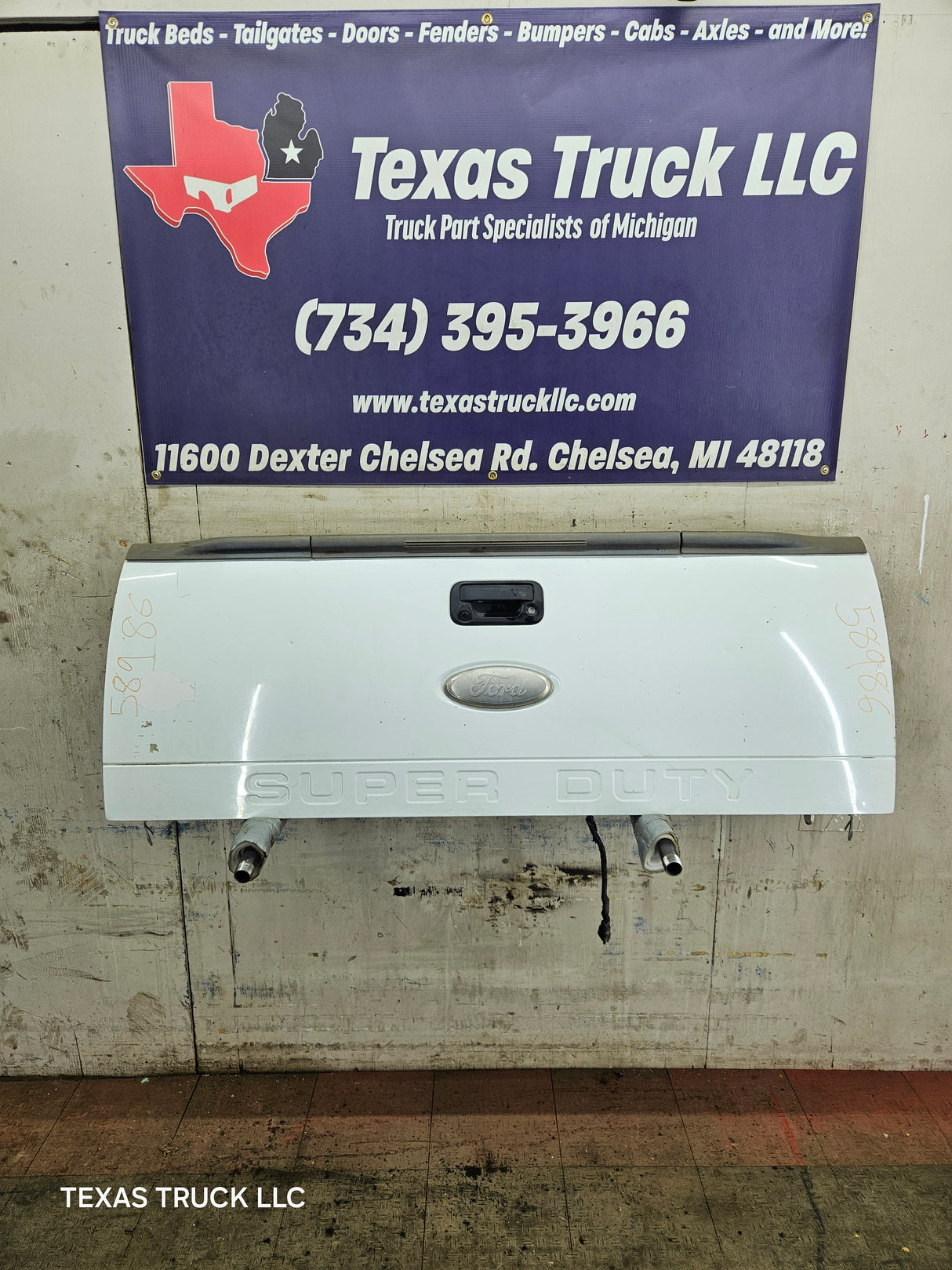 2008-2016 Ford Super Duty Tailgate with step F250 F350 F450 F550