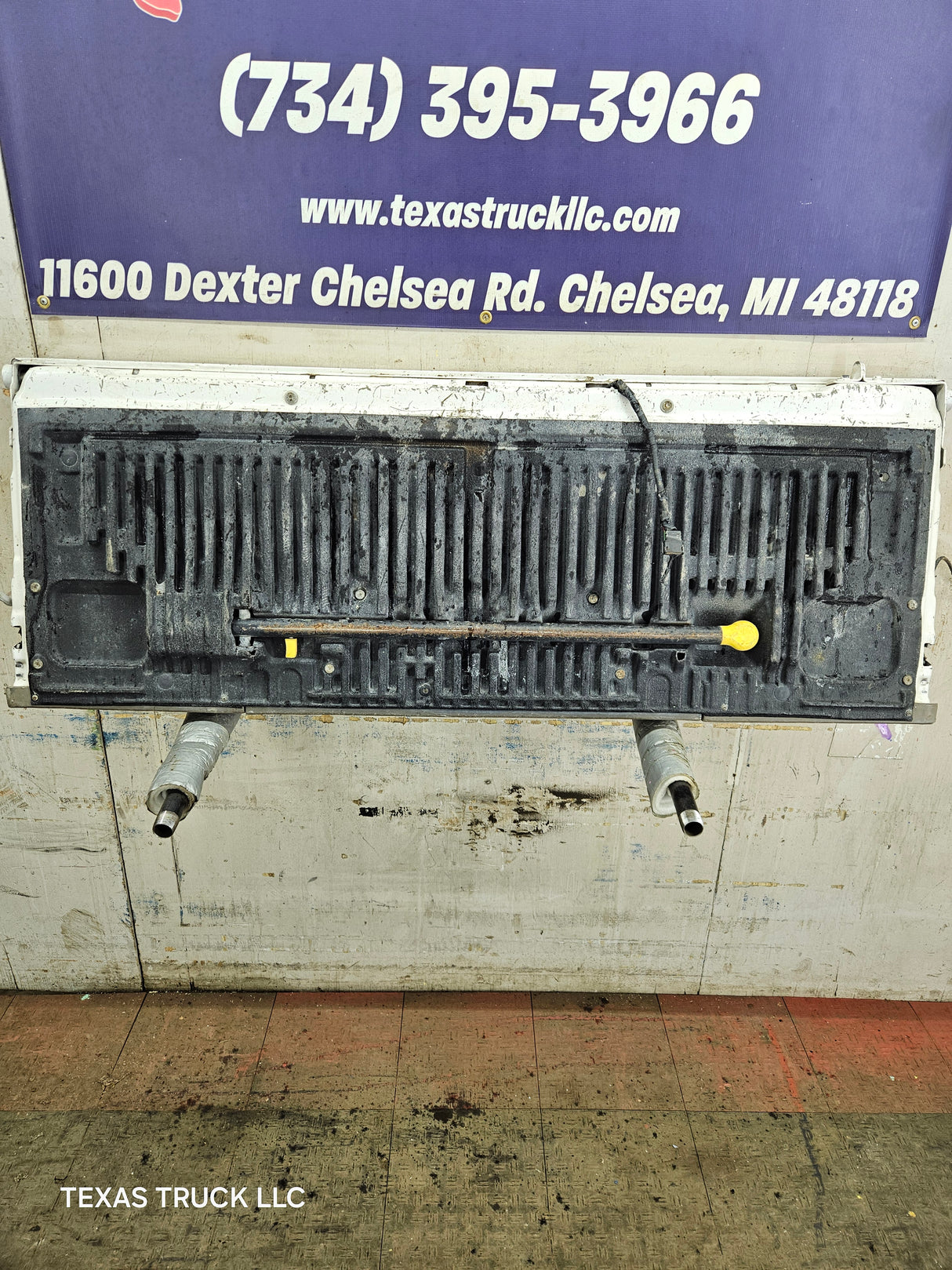 2008-2016 Ford Super Duty Tailgate with step F250 F350 F450 F550