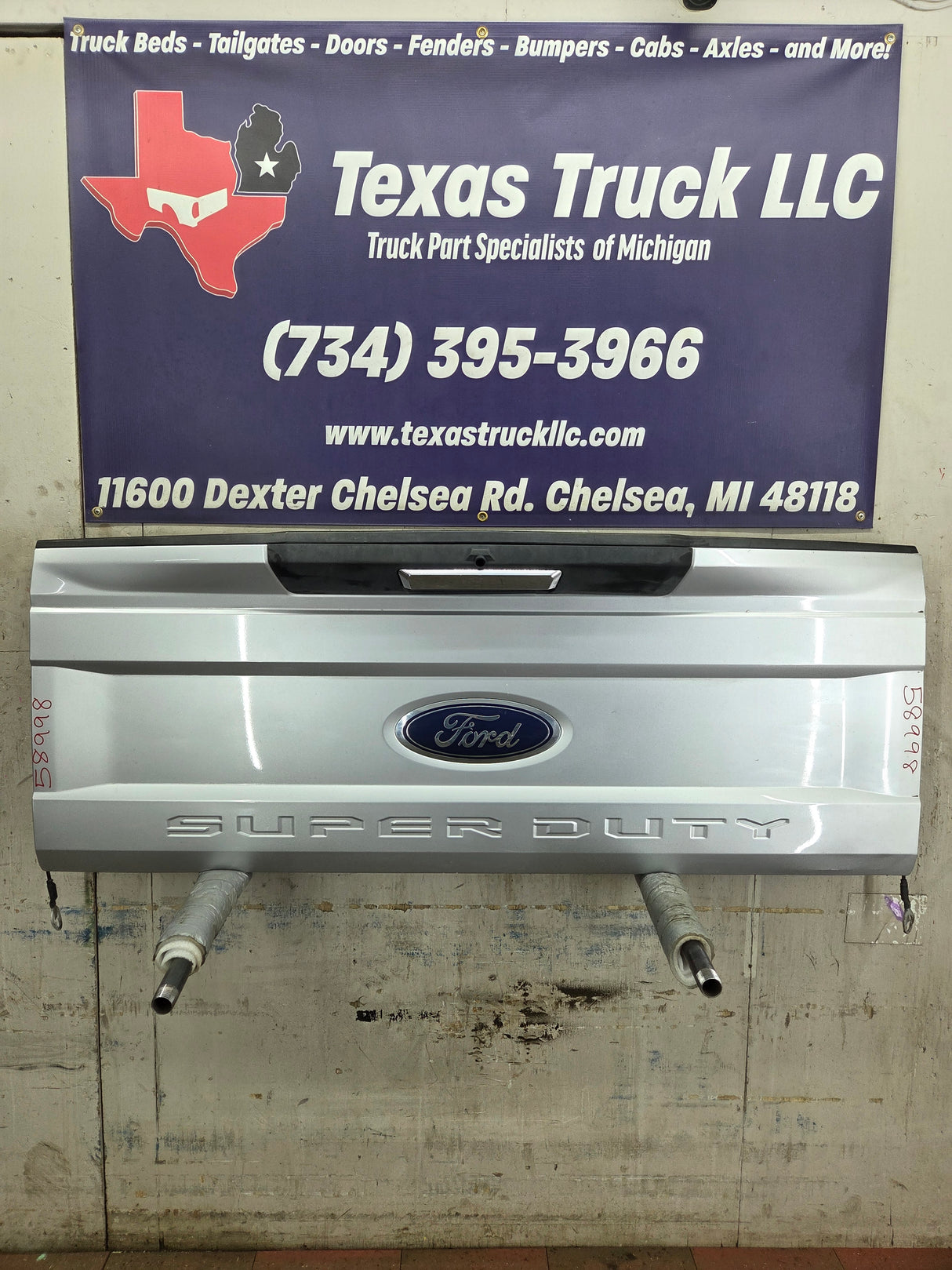 2017-2022 Ford F250 F350 F450 F550 Super Duty Tailgate
