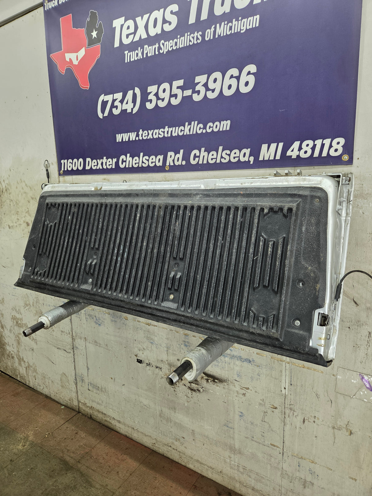 2017-2022 Ford F250 F350 F450 F550 Super Duty Tailgate