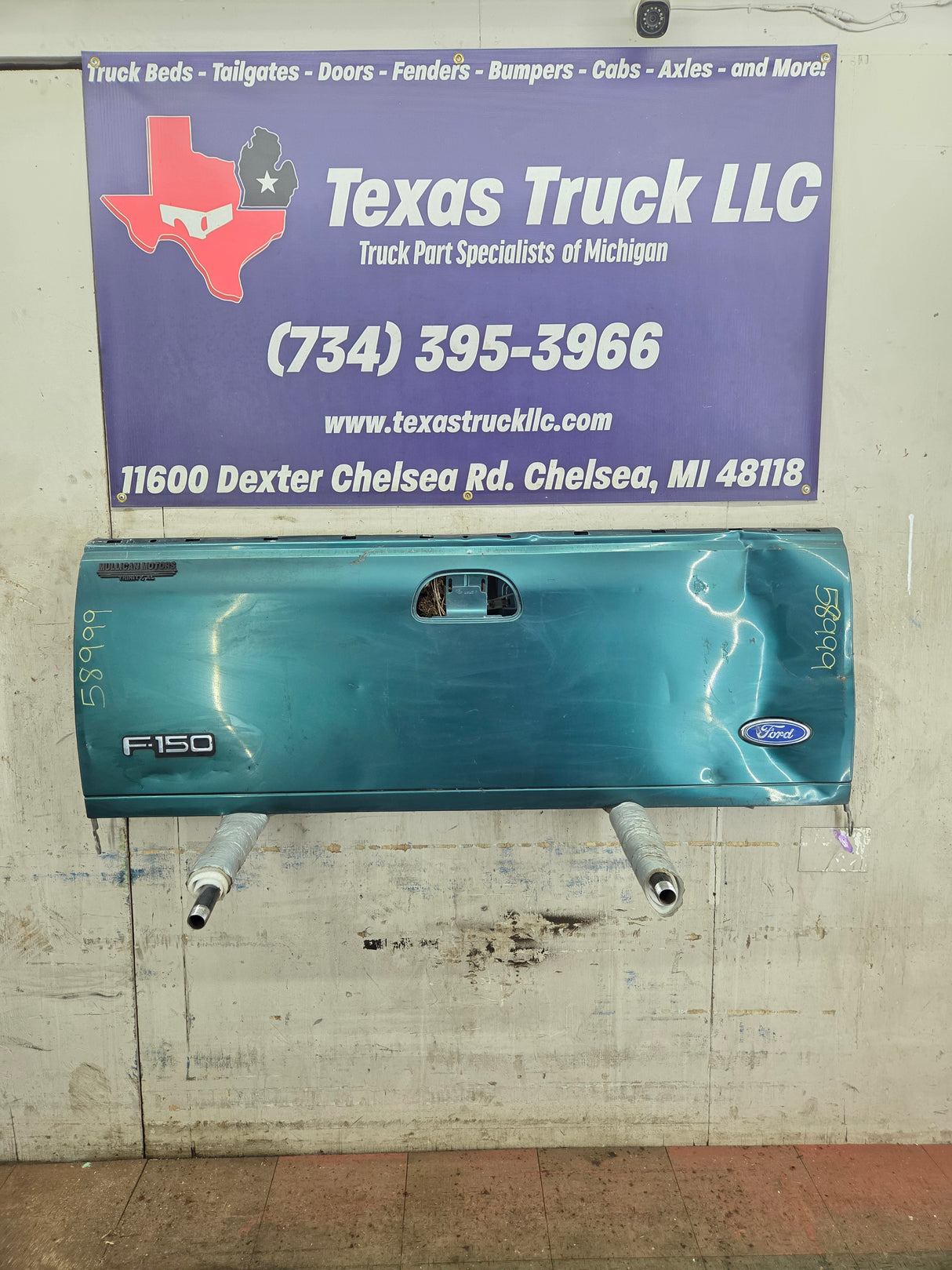 1997-2003 F150 / 1999-2007 Ford Super Duty Tailgate F250 F350 F450 F550