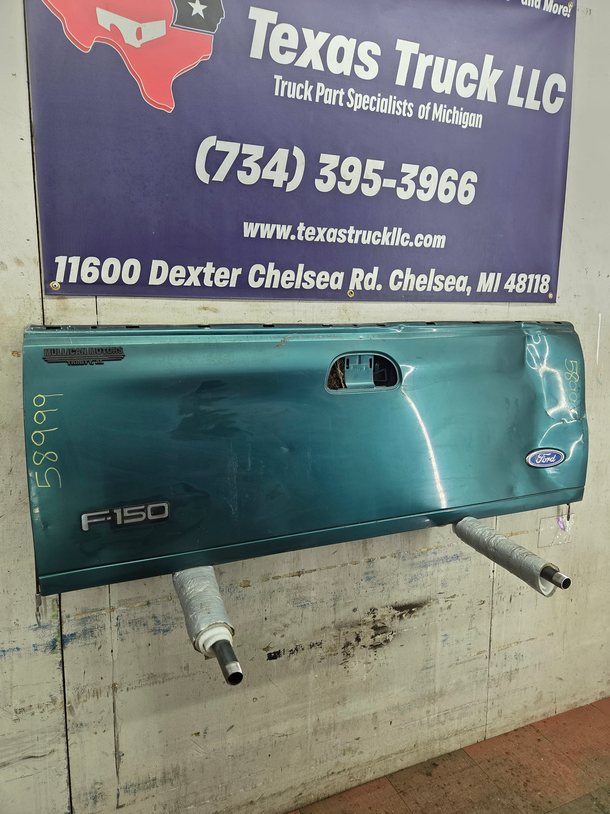 1997-2003 F150 / 1999-2007 Ford Super Duty Tailgate F250 F350 F450 F550