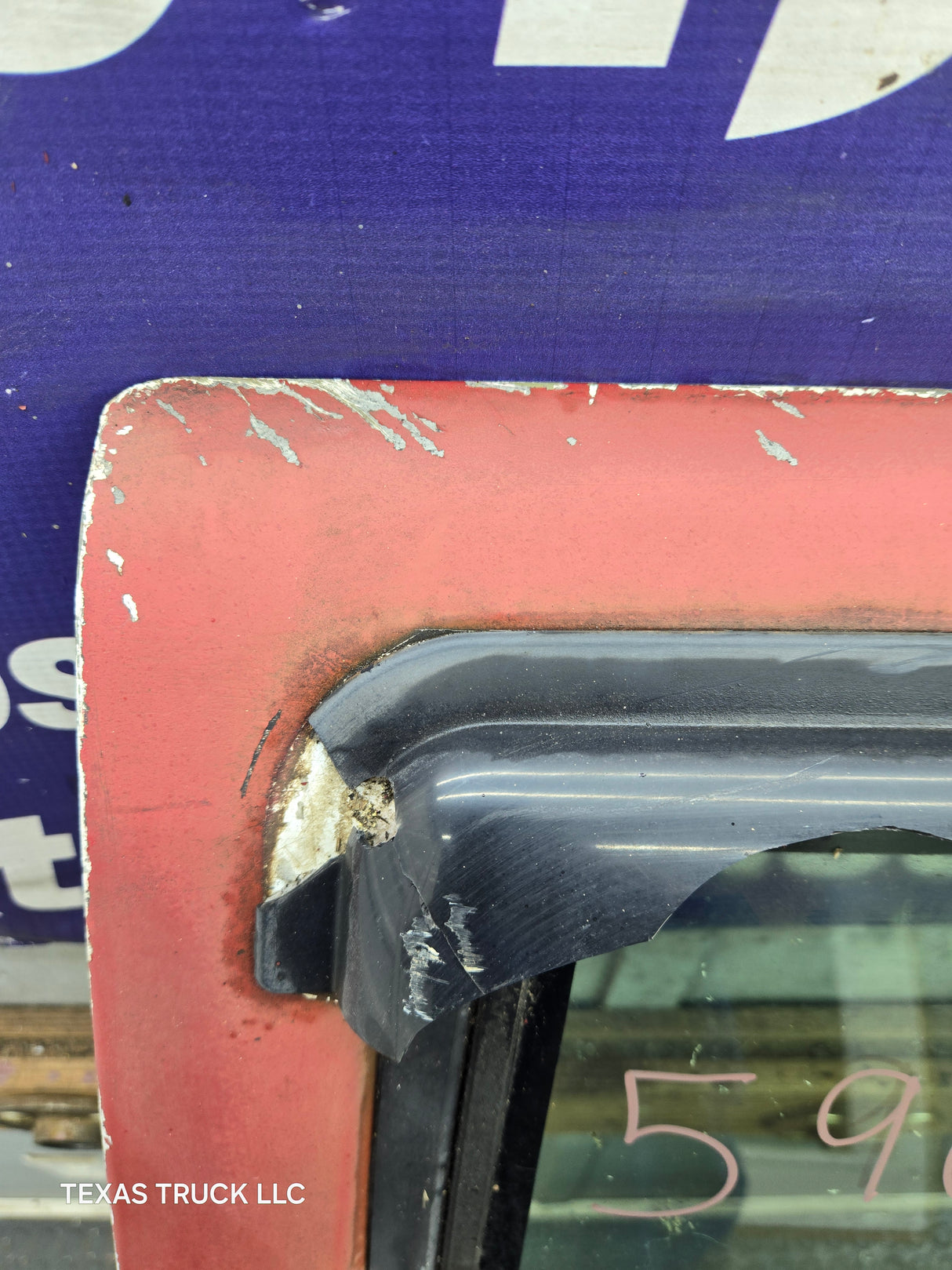1988-2000 Chevrolet Silverado Suburban GMC Sierra RH Front Passenger Door