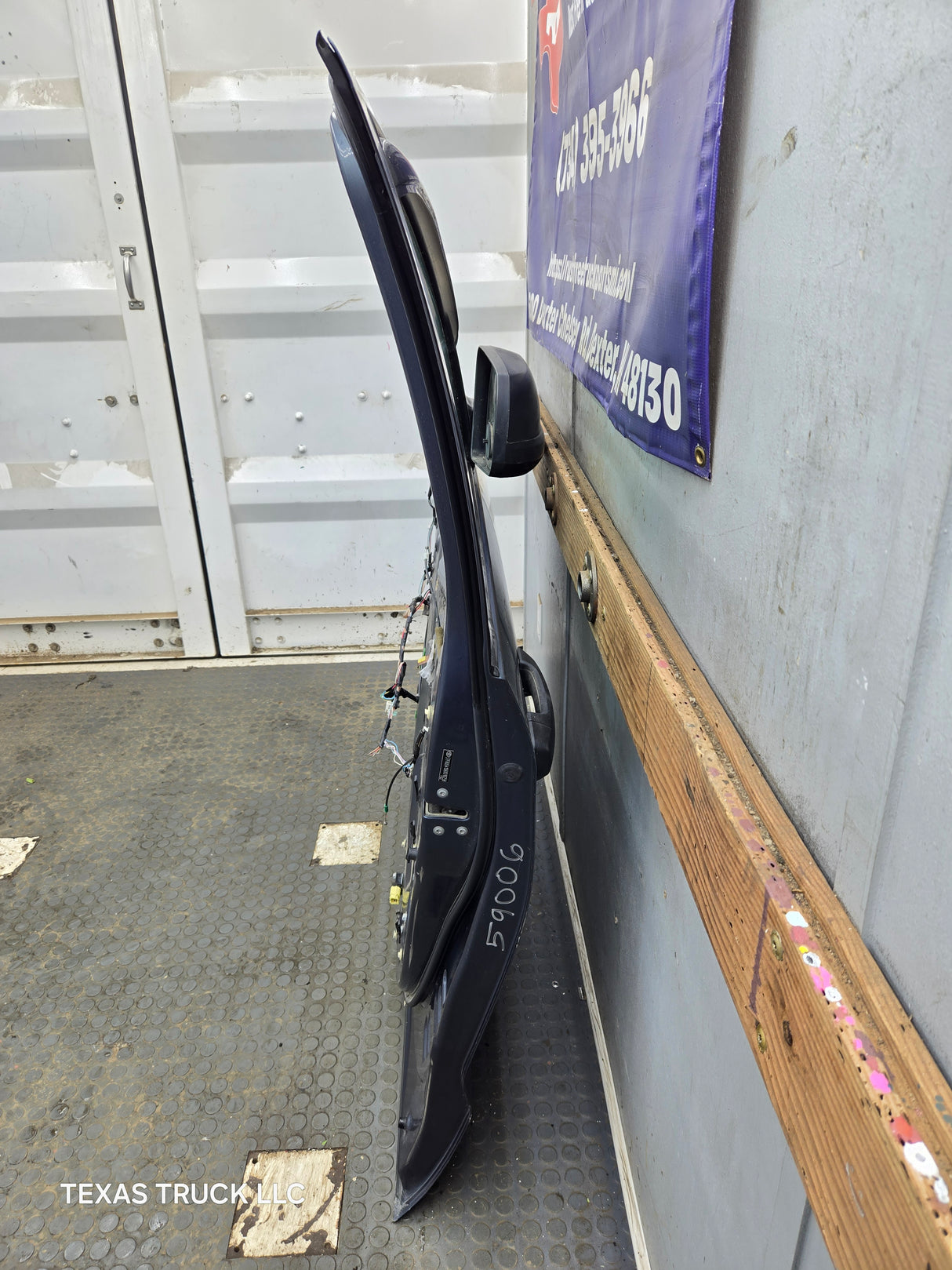 2007-2021 Toyota Tundra Passenger Side RH Front Door