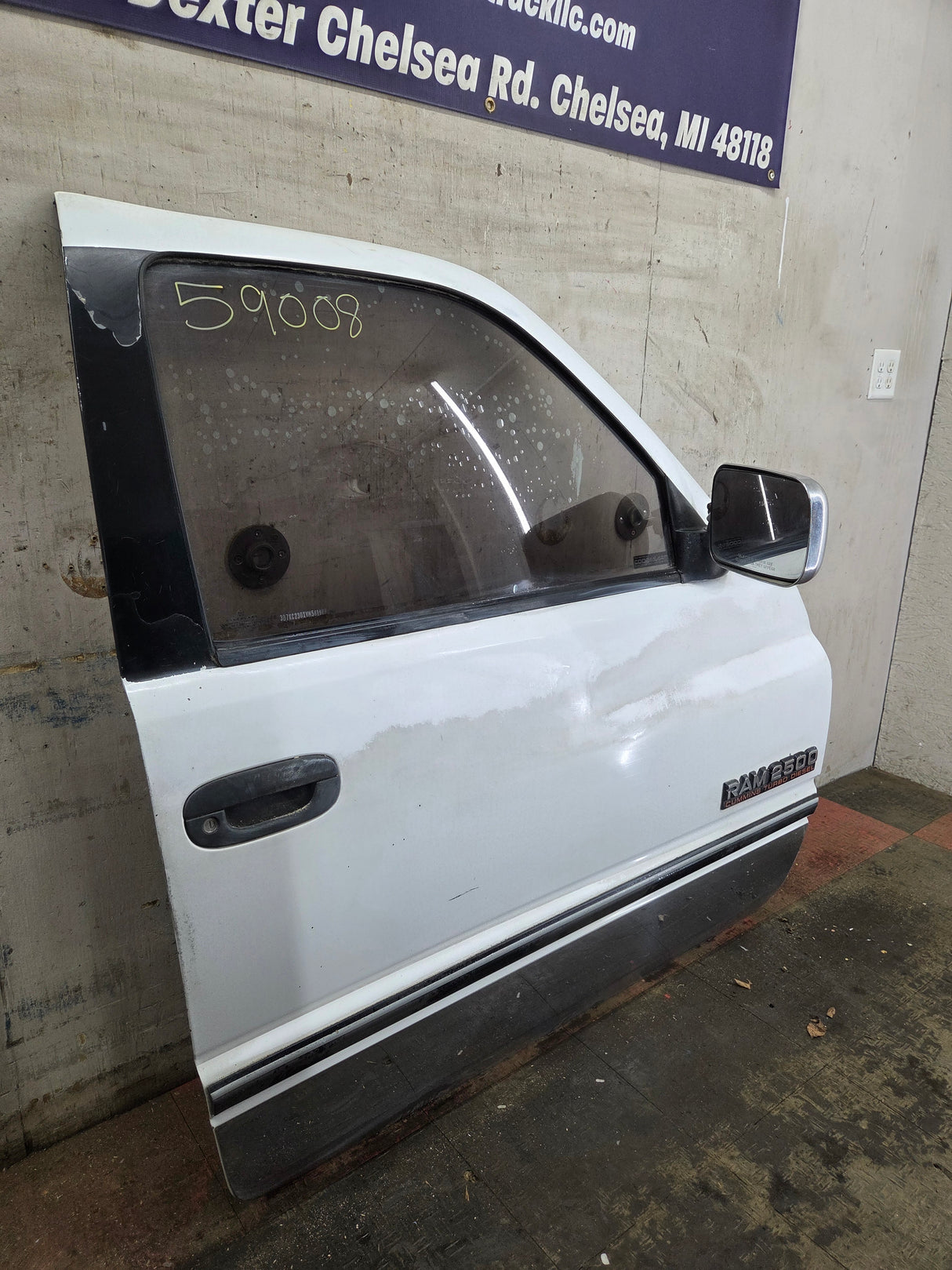 1994-2002 Dodge Ram 2nd Gen RH Passenger Side Front Door Regular Cab / 2 Door Ext Cab 1500 2500 3500 ROUND CORNER