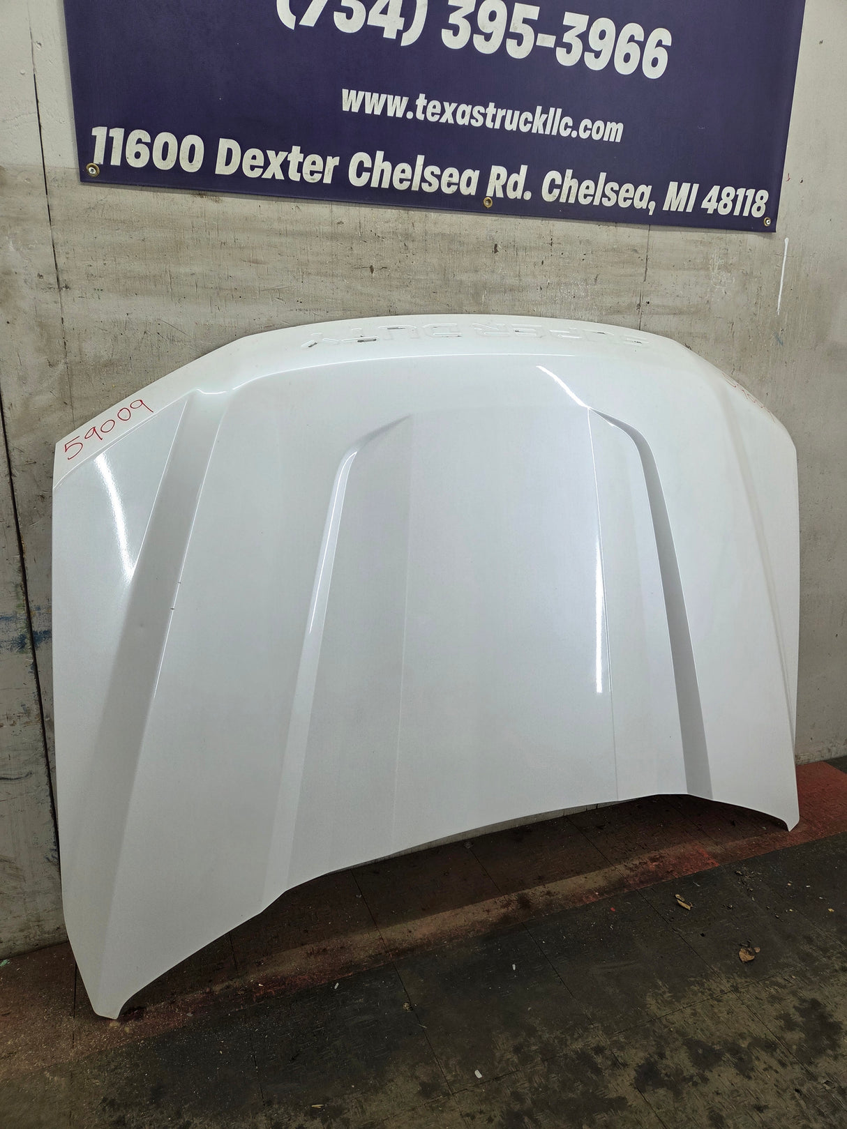 2017-2022 Ford Super Duty Hood F250 F350 F450 F550 - Pearl White