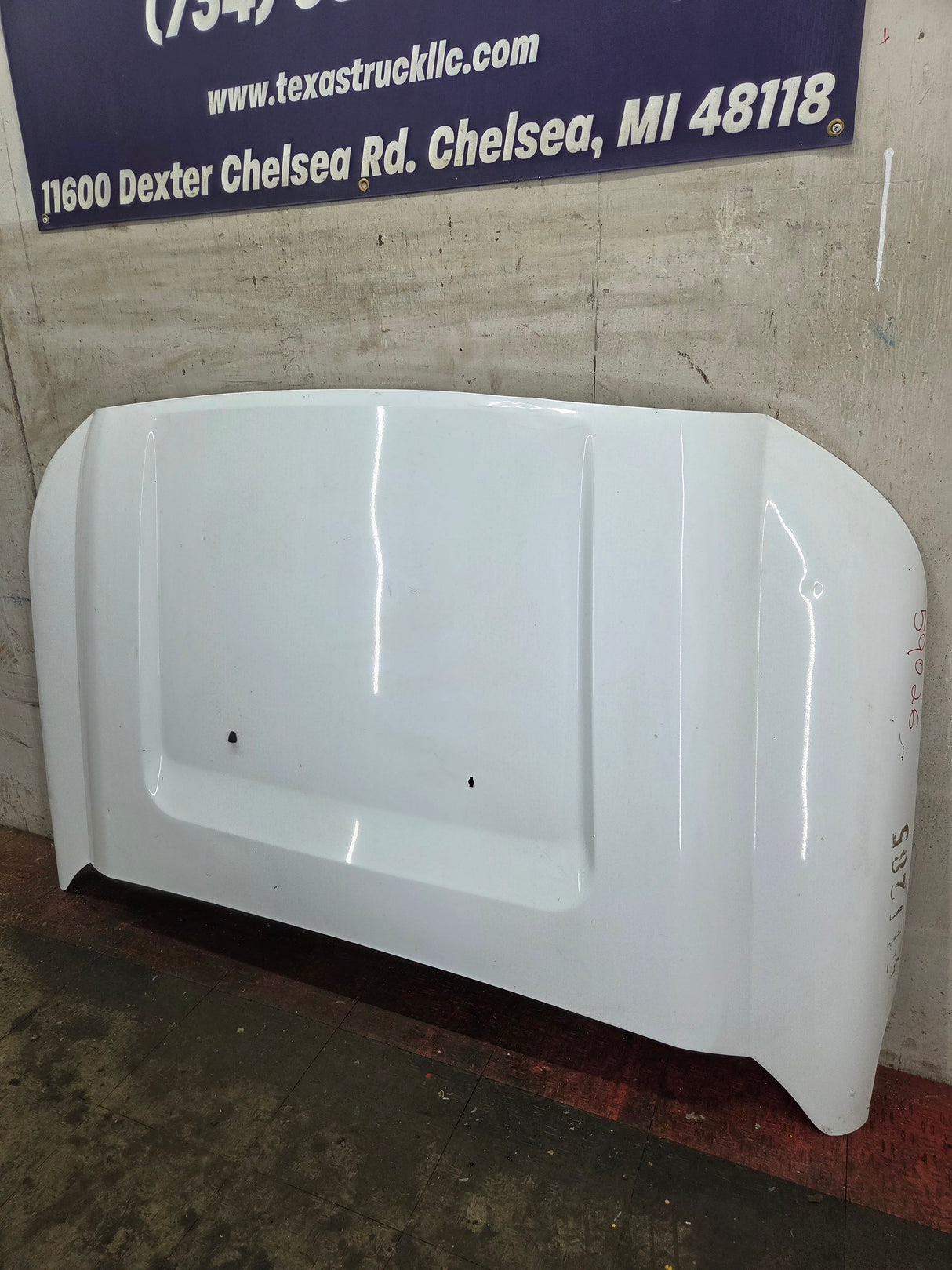 2011-2016 Ford Super Duty Hood F250 F350 F450 F550 - White