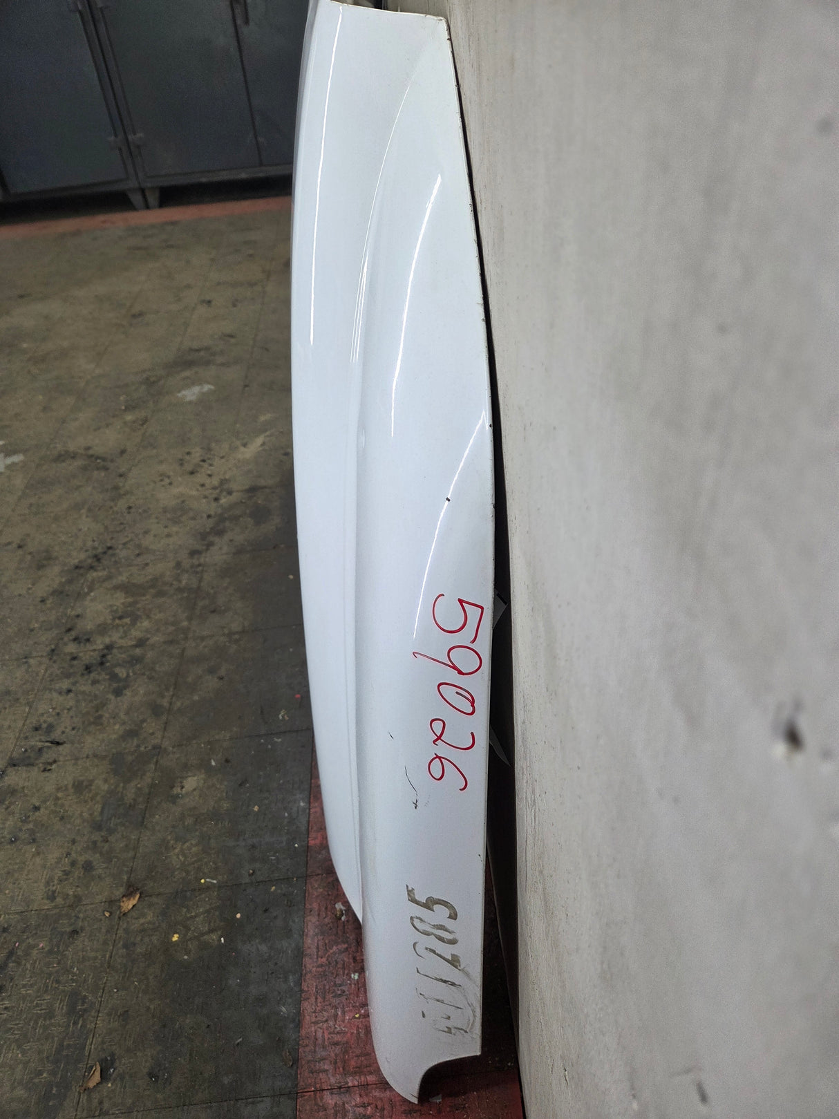 2011-2016 Ford Super Duty Hood F250 F350 F450 F550 - White