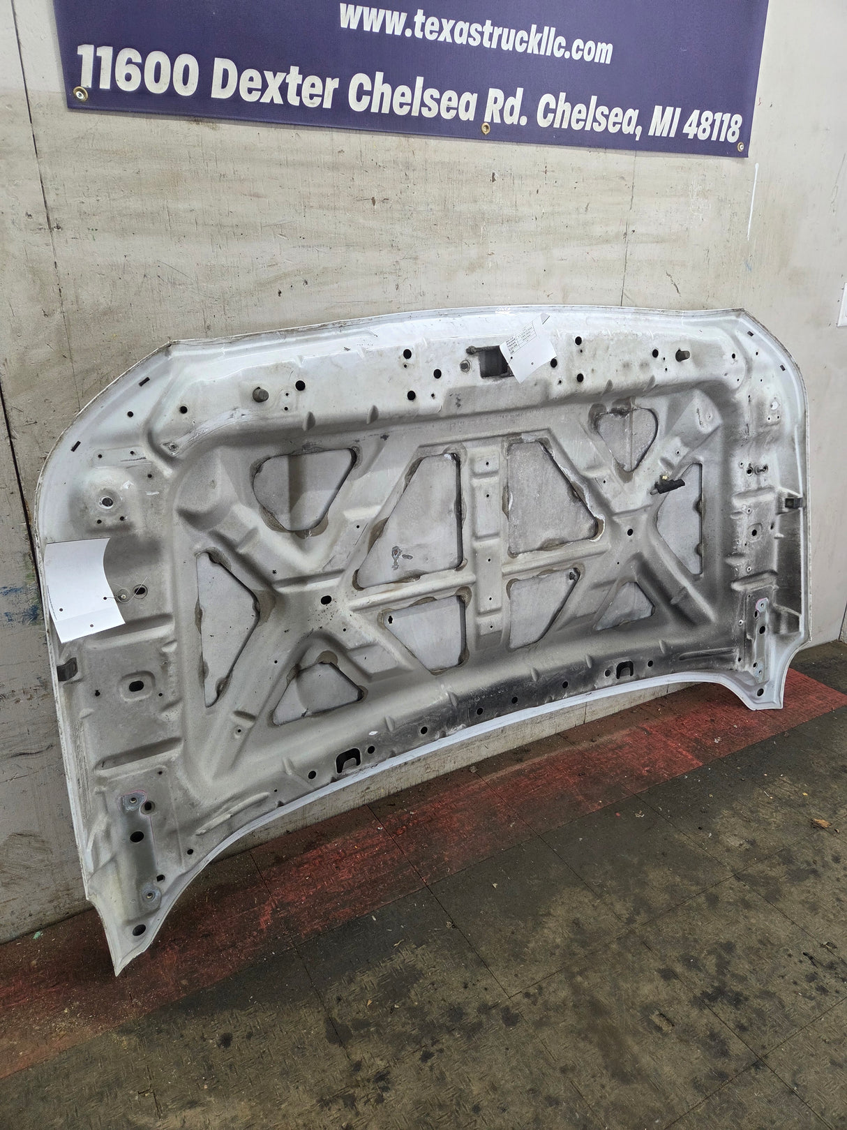 2011-2016 Ford Super Duty Hood F250 F350 F450 F550 - White