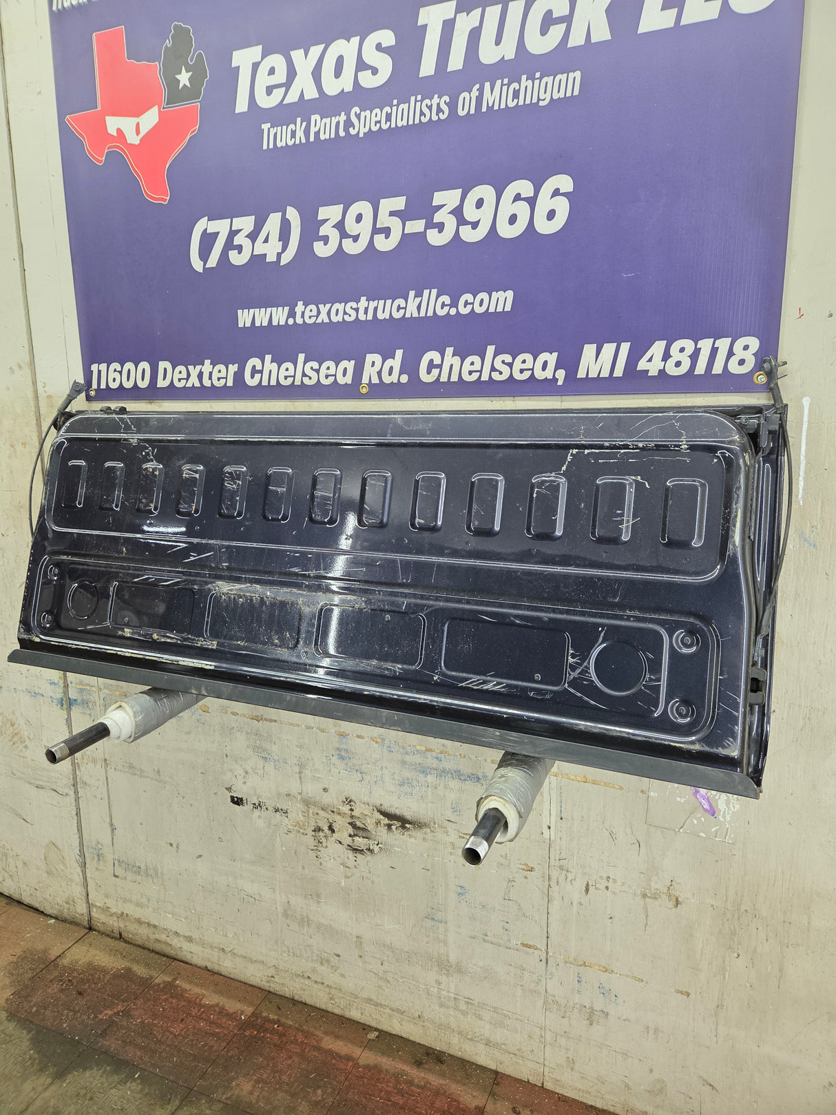2019-2026 Chevrolet Silverado 2500 HD 3500HD Truck Tailgate