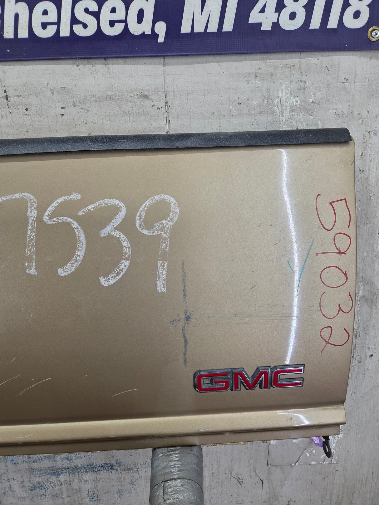 1994-2004 Chevrolet S10 GMC Sonoma Tailgate