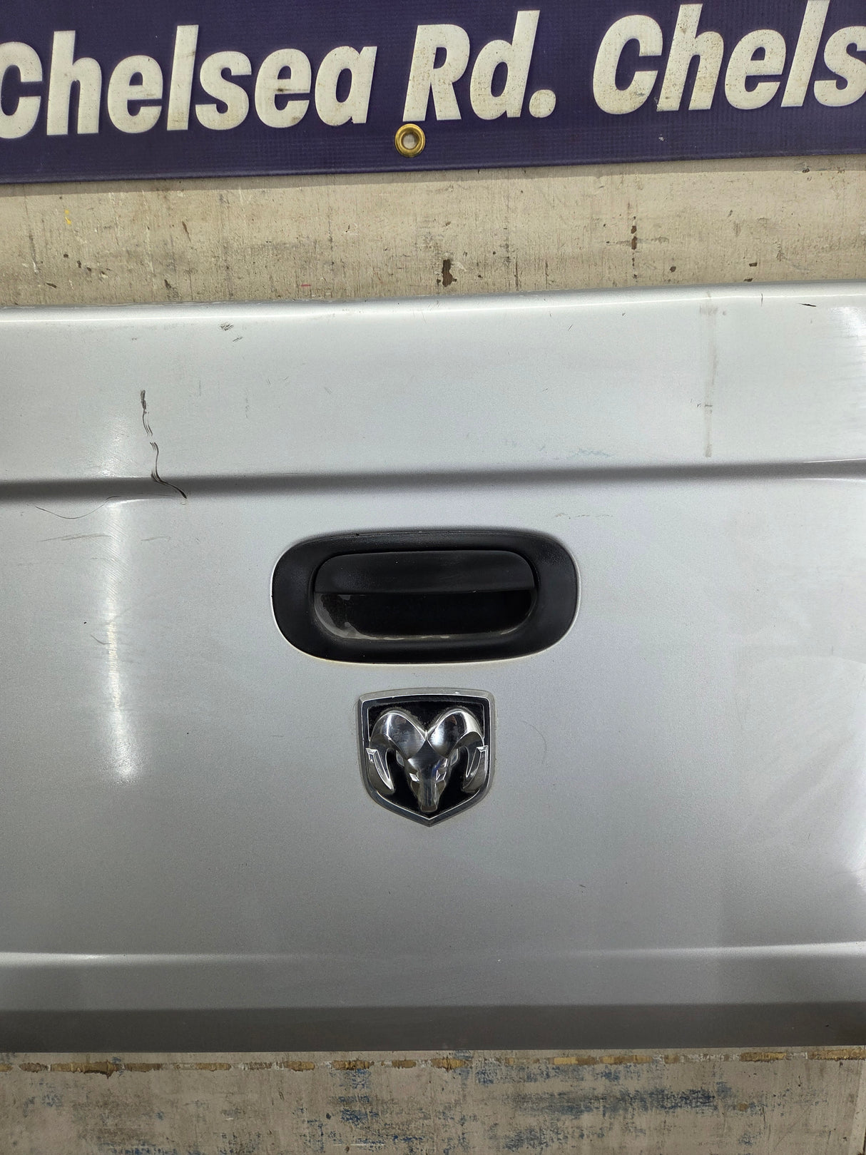2005-2011 Dodge Dakota 3rd Gen Tailgate