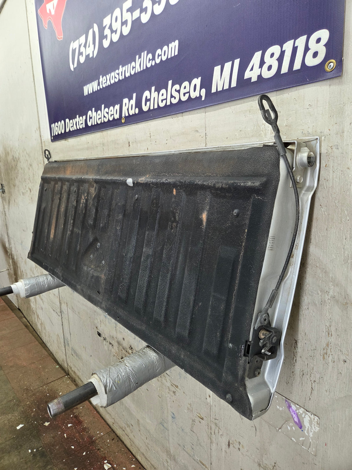 2005-2011 Dodge Dakota 3rd Gen Tailgate