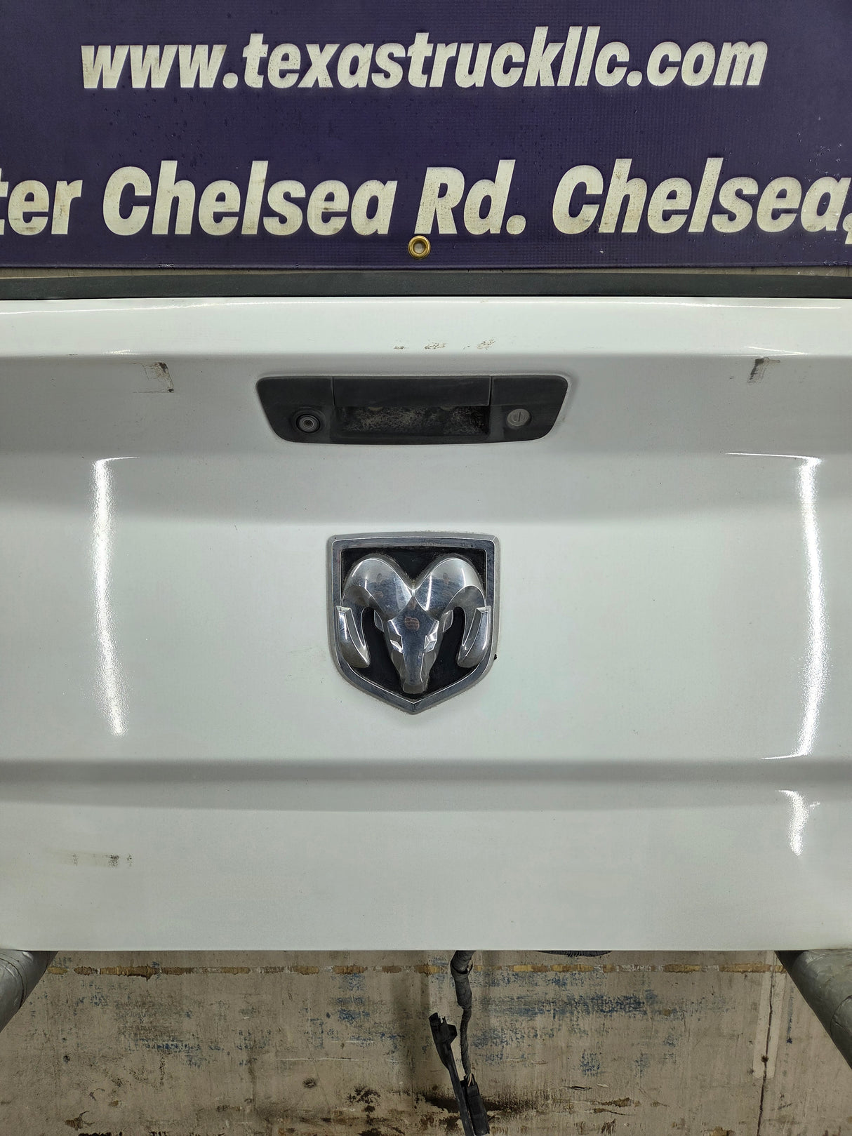 2009-2018 Dodge Ram 4th Gen 1500 2500 3500 Tailgate