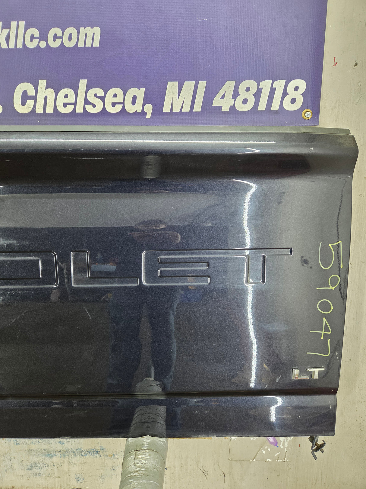 2019-2026 Chevrolet Silverado 2500 HD 3500HD Truck Tailgate