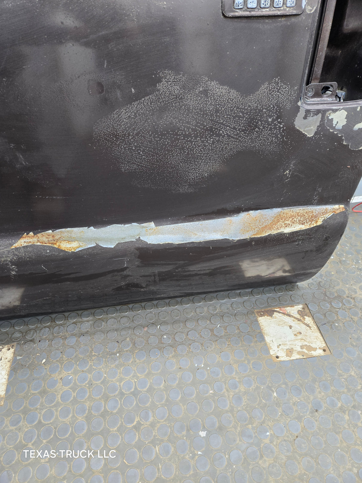 1999-2011 Ford Super Duty LH Driver Side Front Door F250 F350 F450 F550