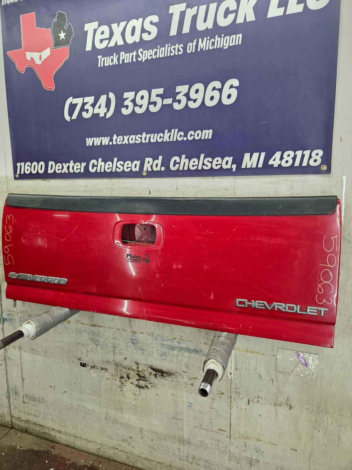 1999-2007 Chevrolet Silverado / GMC Sierra 1500 2500 3500 Tailgate