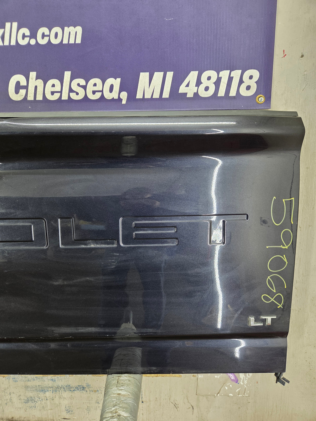 2019-2026 Chevrolet Silverado 2500 HD 3500HD Truck Tailgate