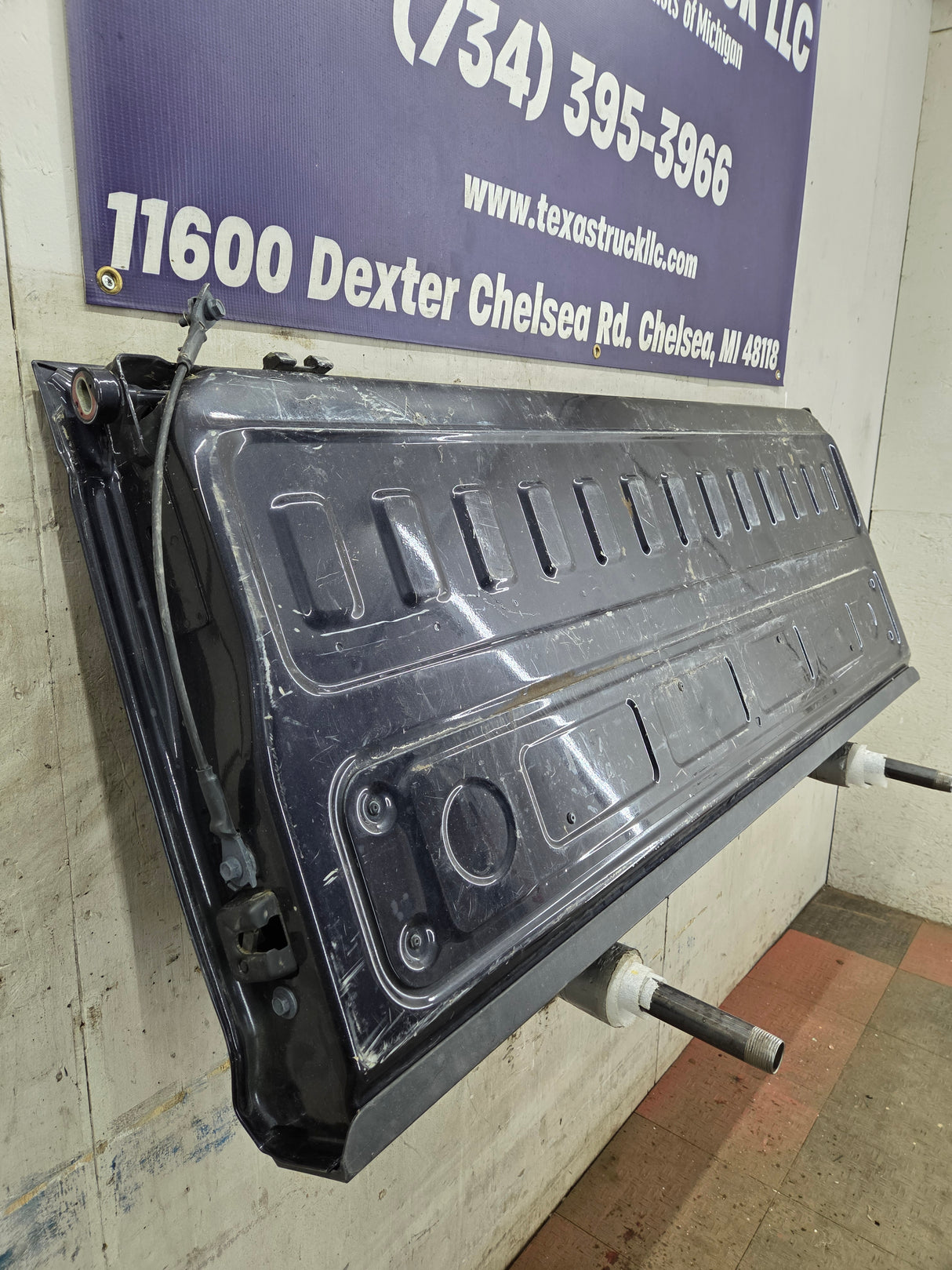 2019-2026 Chevrolet Silverado 2500 HD 3500HD Truck Tailgate