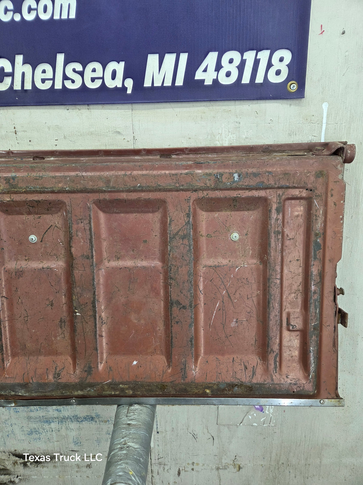 1973-1987 Chevrolet / GMC Square Body Tailgate C10 C15 C20 C25 C35 K10 K15 K20 K25 K35