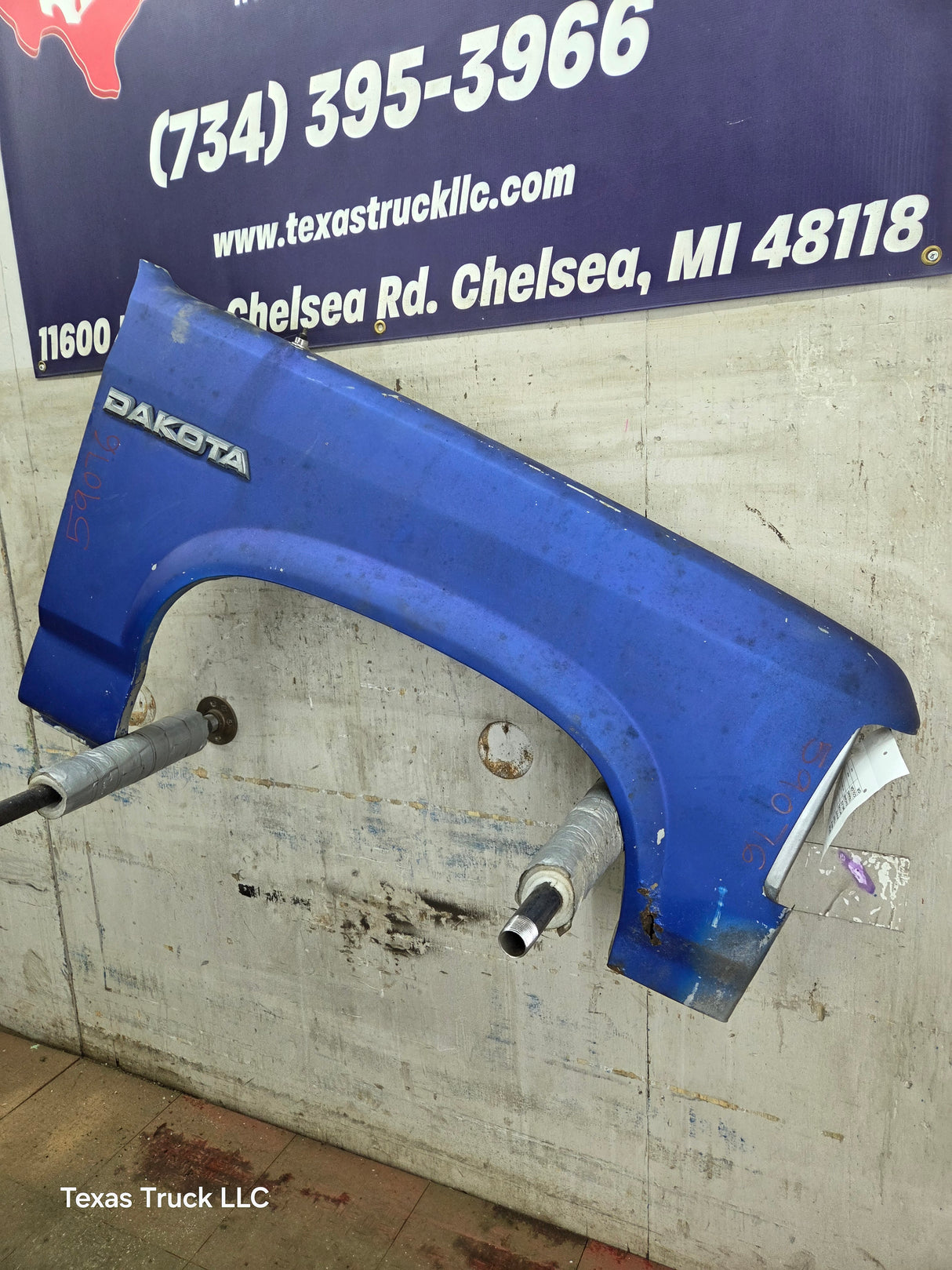 1987-1996 Dodge Dakota RH Passenger Side Front Fender