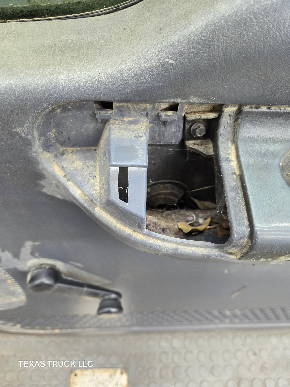 1999-2011 Ford Super Duty / Excursion Front Passenger RH Door F250 F350 F450 F550