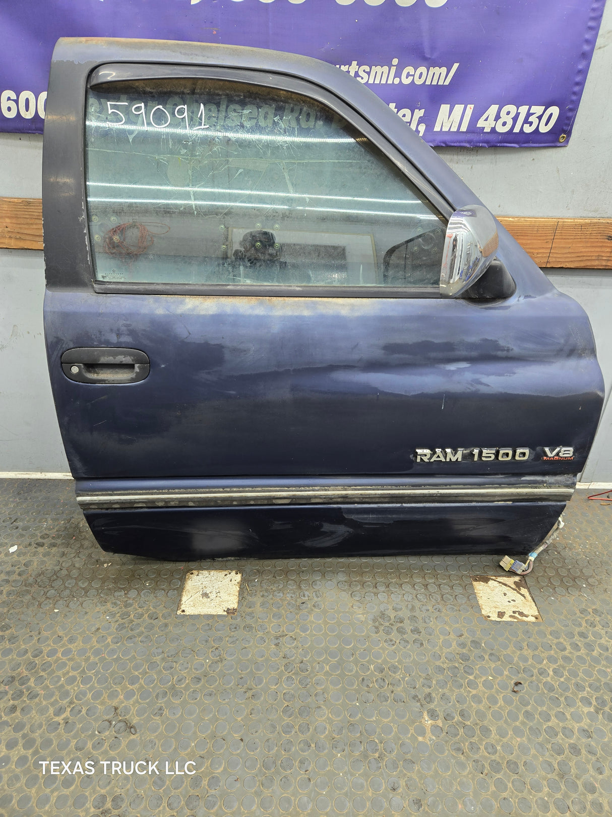 1994-2002 Dodge Ram 2nd Gen RH Passenger Side Front Door Regular Cab / 2 Door Ext Cab 1500 2500 3500 ROUND CORNER
