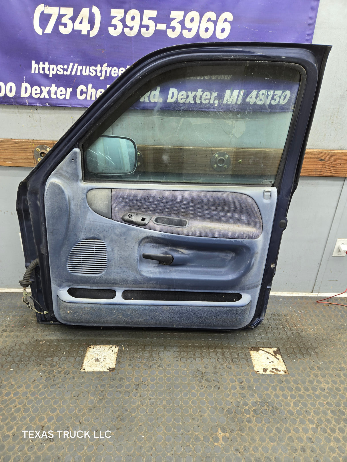 1994-2002 Dodge Ram 2nd Gen RH Passenger Side Front Door Regular Cab / 2 Door Ext Cab 1500 2500 3500 ROUND CORNER