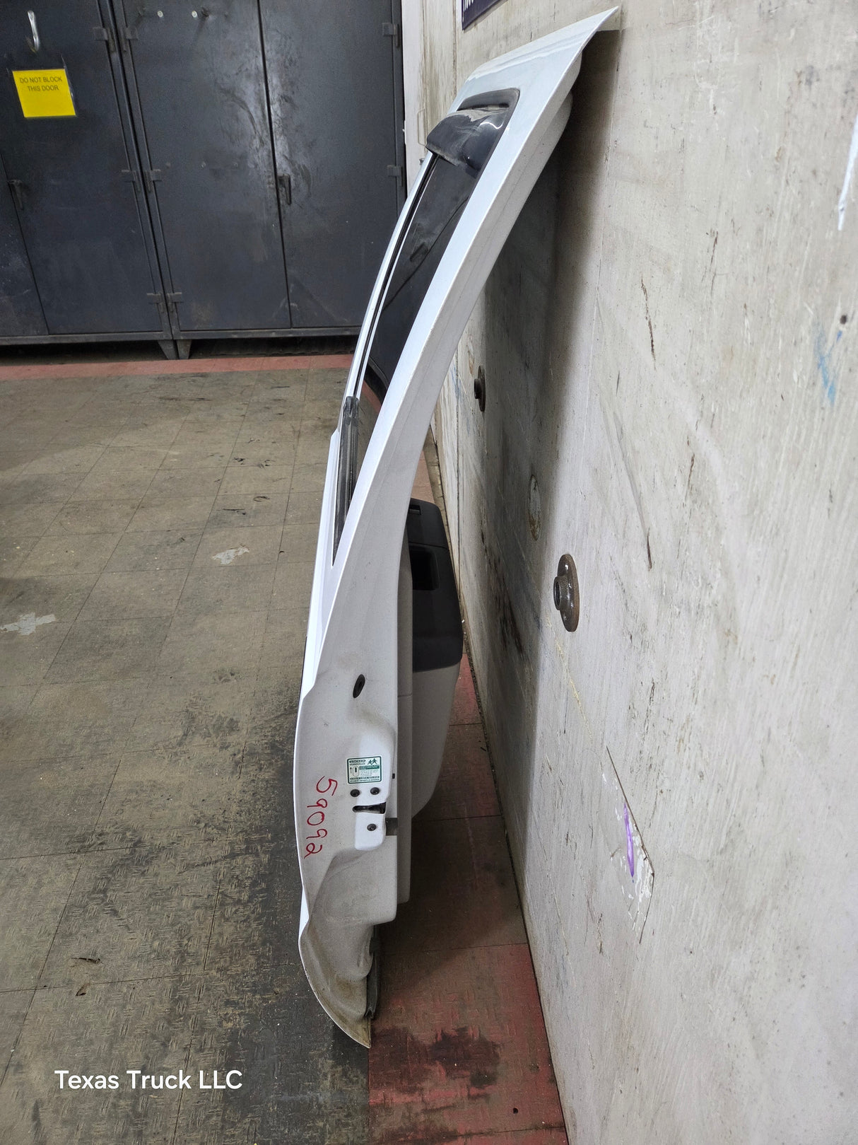 1999-2011 Ford Super Duty LH Driver Side Rear Crew Cab Door F250 F350 F450 F550