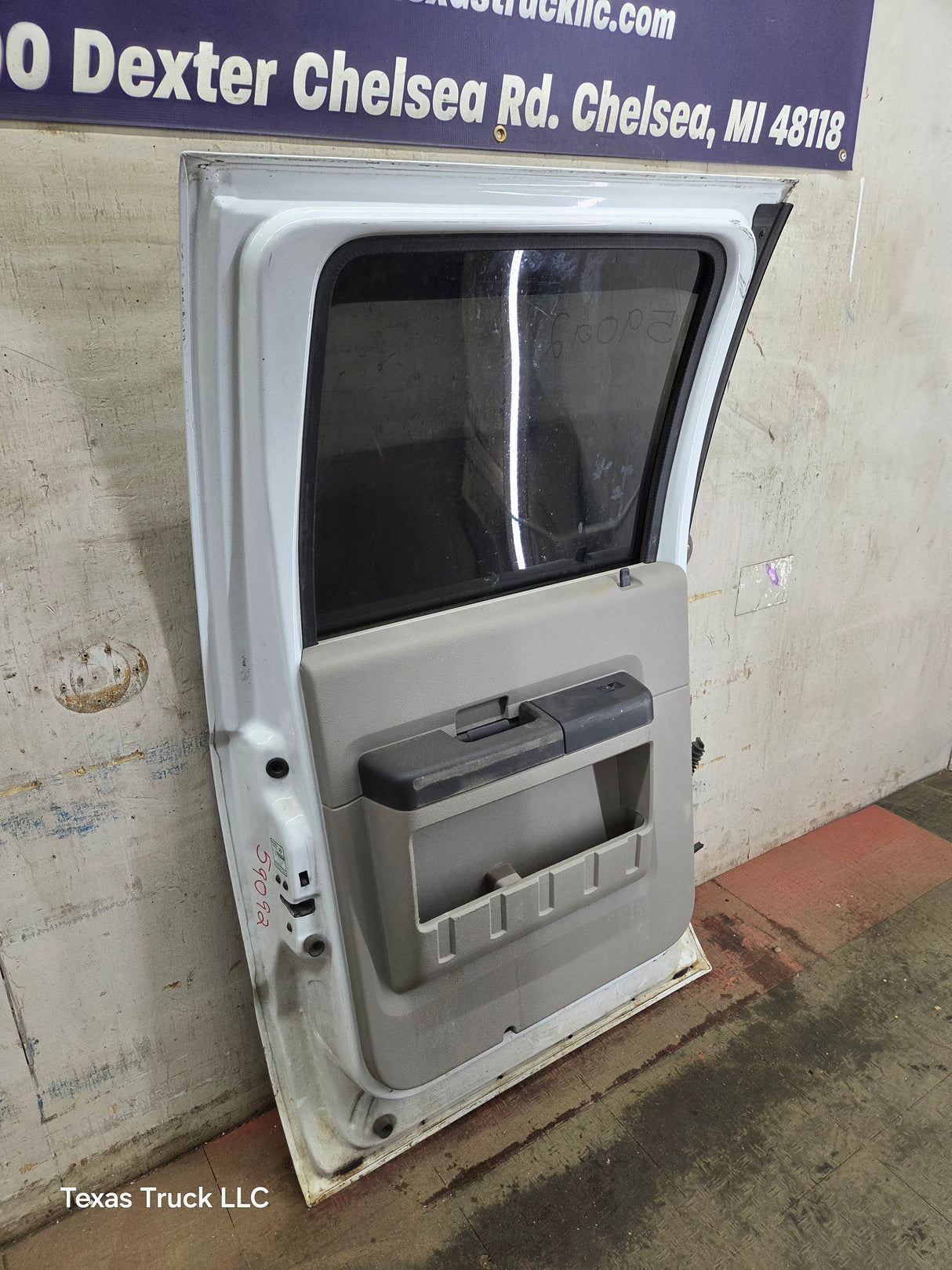 1999-2011 Ford Super Duty LH Driver Side Rear Crew Cab Door F250 F350 F450 F550