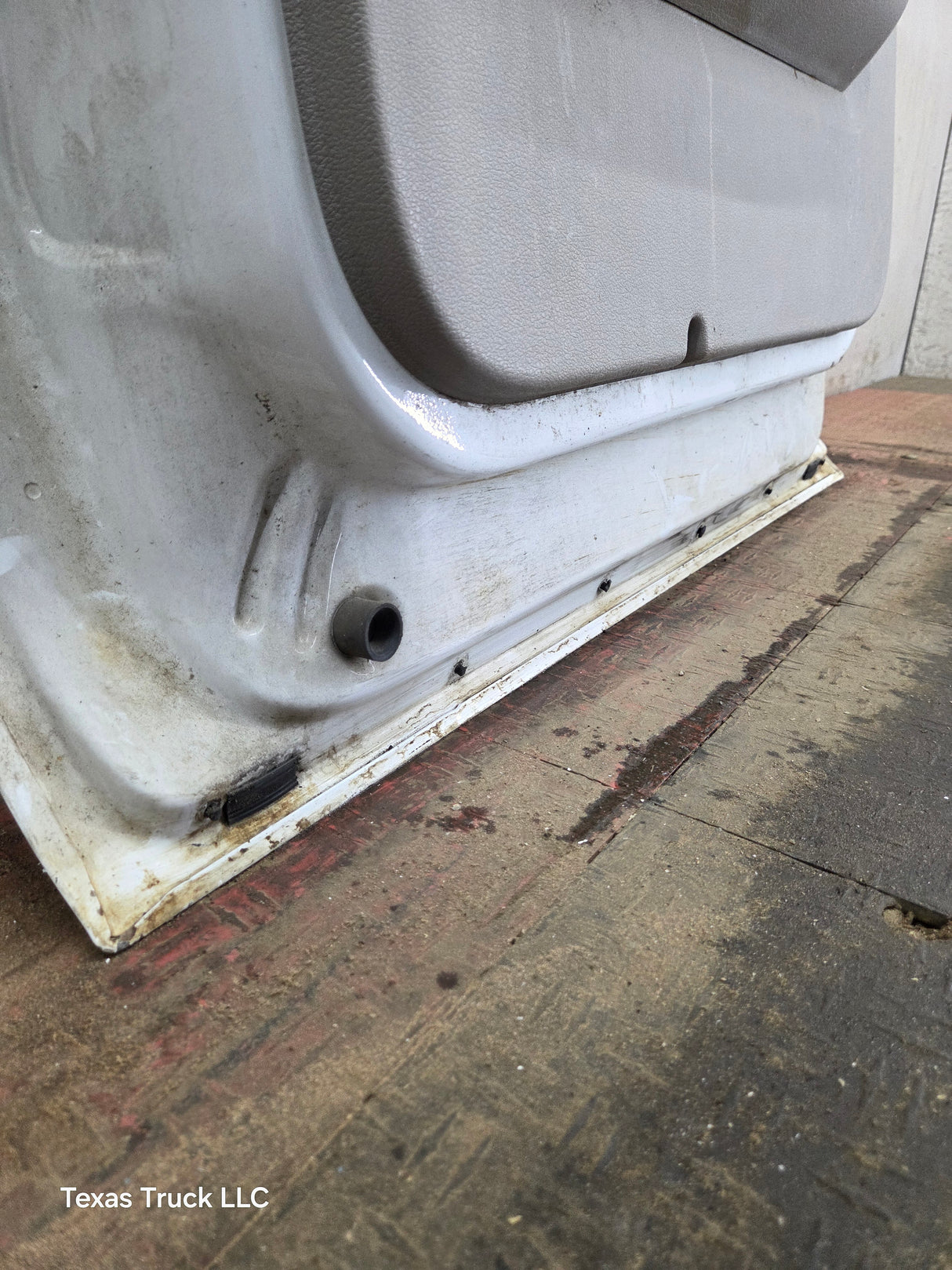 1999-2011 Ford Super Duty LH Driver Side Rear Crew Cab Door F250 F350 F450 F550