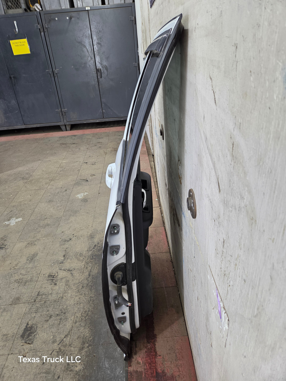 2009-2018 Dodge Ram 4th Gen Passenger Side Rear Quad Cab Door 1500 2500 3500 4500 5500 - White