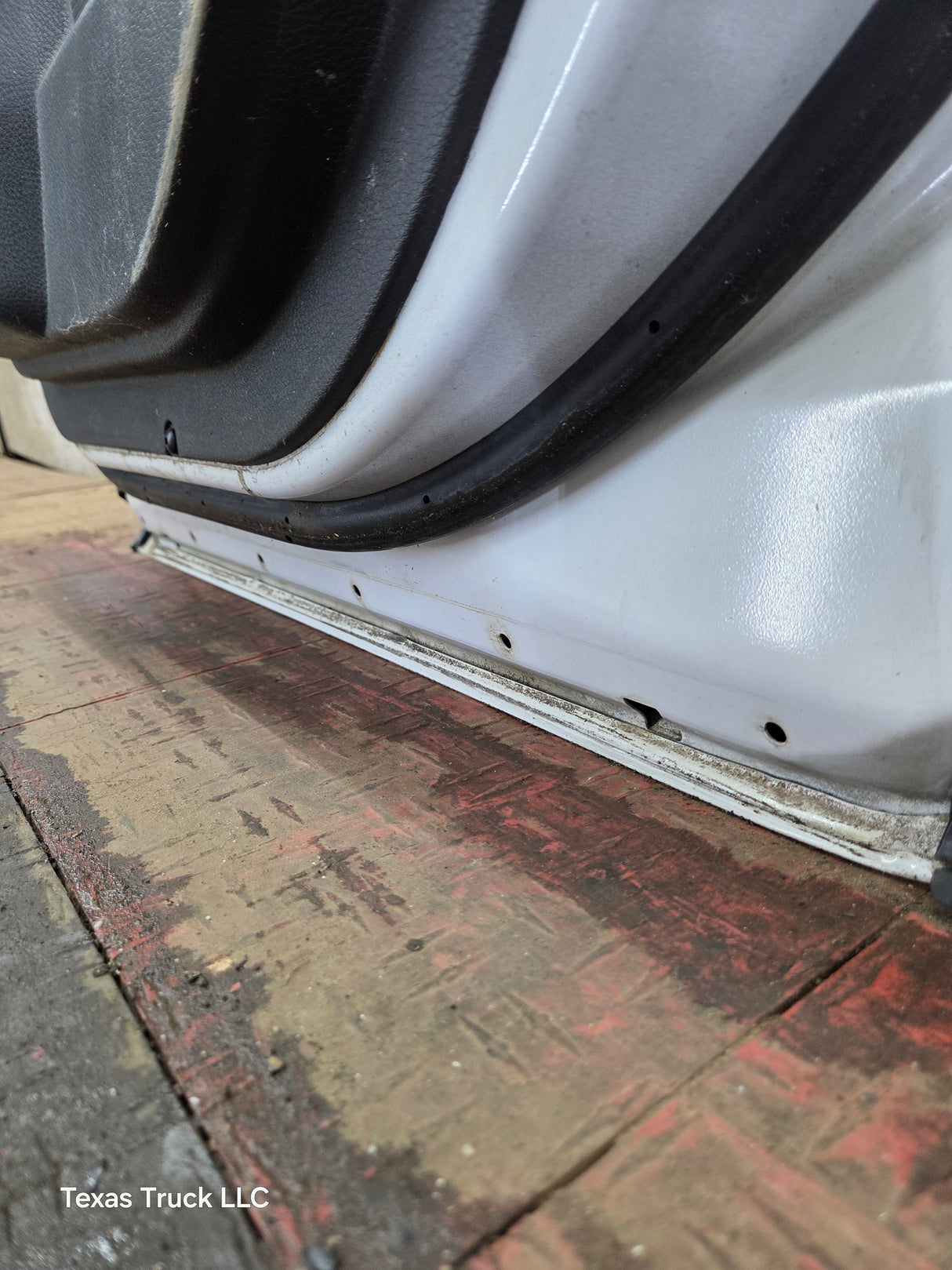 2009-2018 Dodge Ram 4th Gen Passenger Side Rear Quad Cab Door 1500 2500 3500 4500 5500 - White
