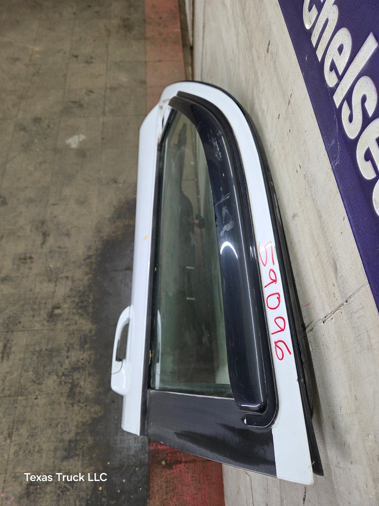 2009-2018 Dodge Ram 4th Gen Driver Side Front Quad/Crew Cab Door 1500 2500 3500 4500 5500