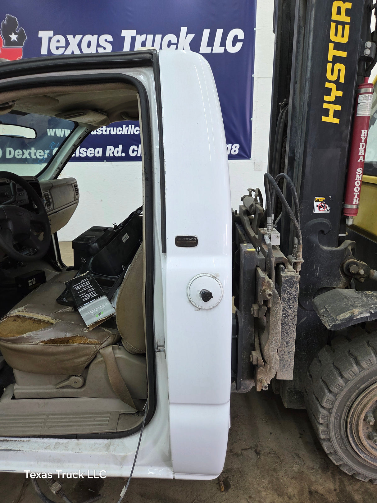 1999-2007 Chevrolet Silverado / GMC Sierra 1500 2500 HD 3500HD Regular Cab Body