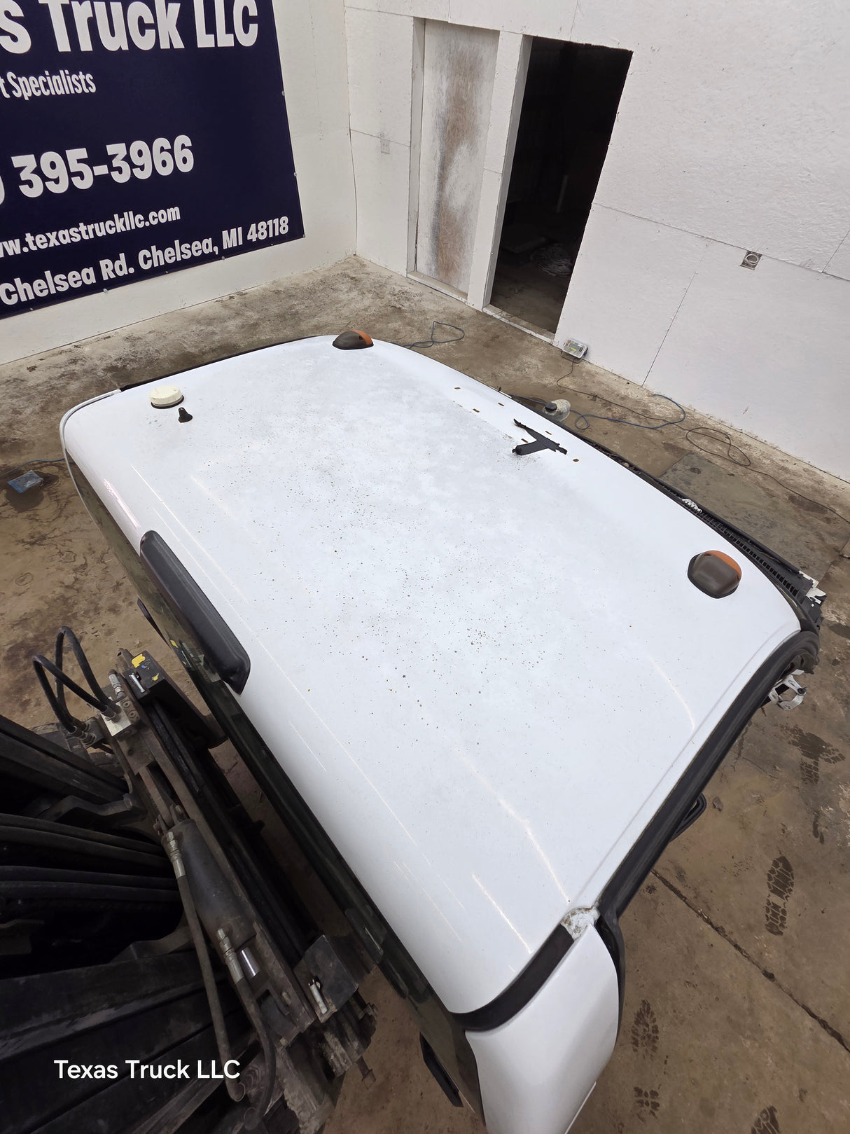 1999-2007 Chevrolet Silverado / GMC Sierra 1500 2500 HD 3500HD Regular Cab Body